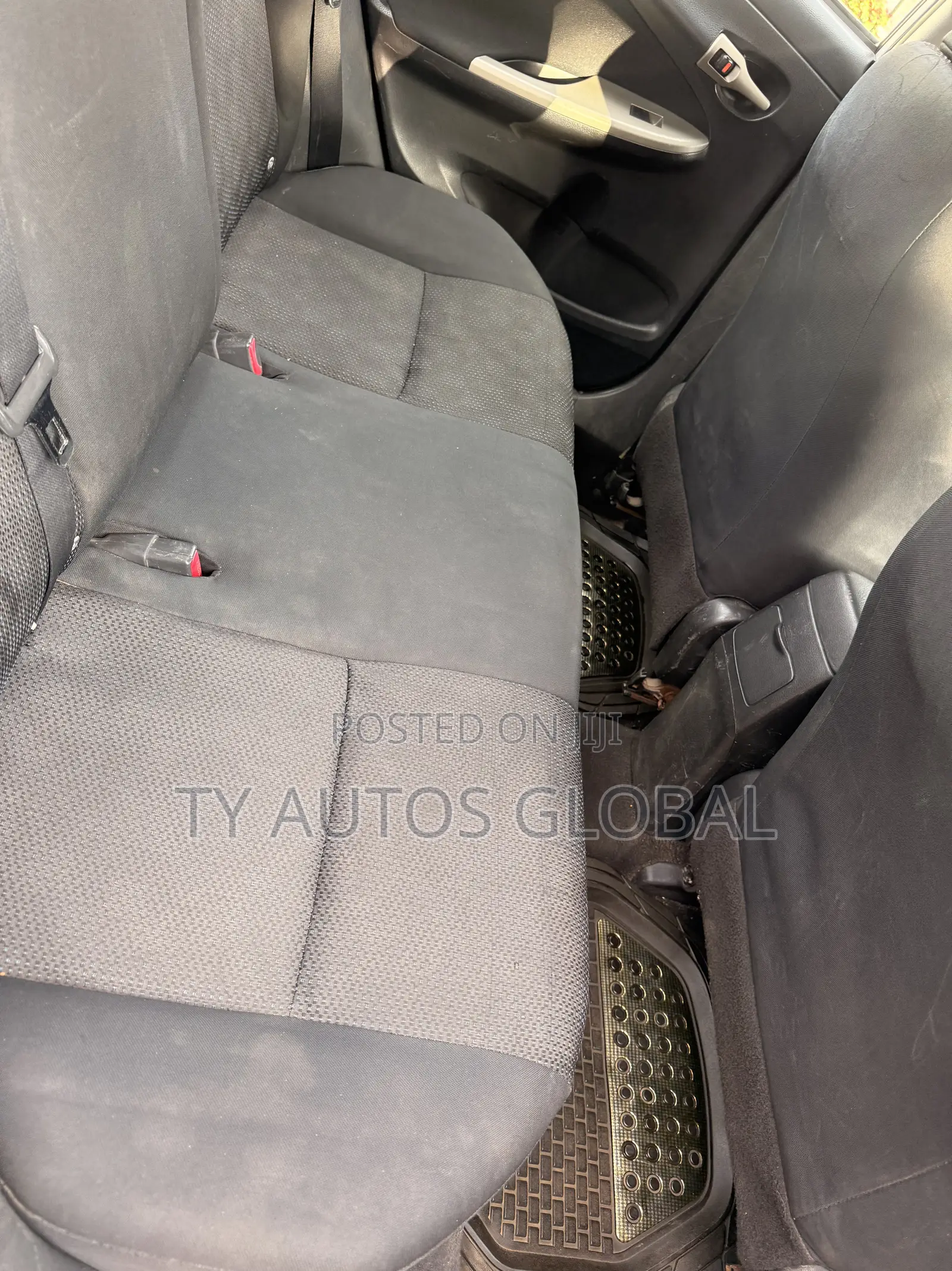 Toyota Corolla S 4dr Sedan (1.8L 4cyl 4A) 2010 Silver