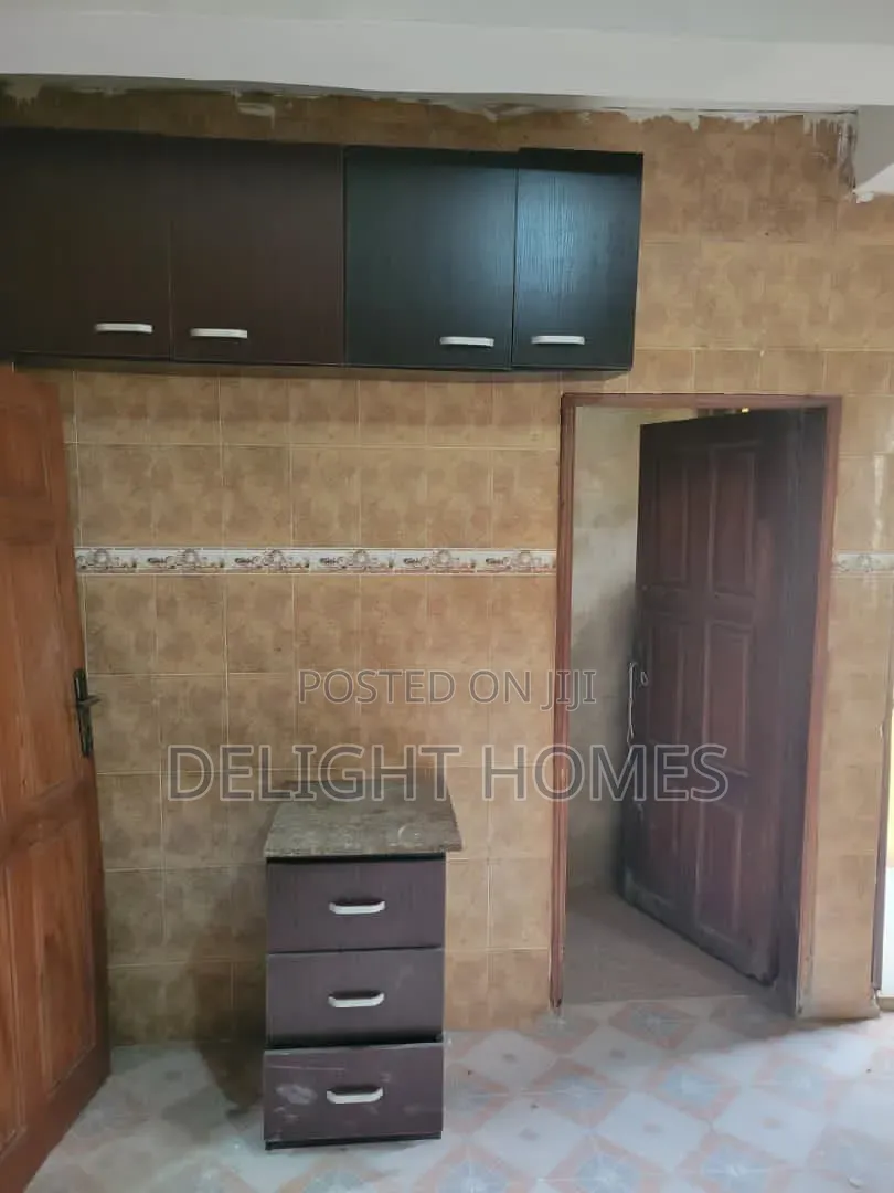 3bdrm Shared Apartment in Goodness Estate for rent