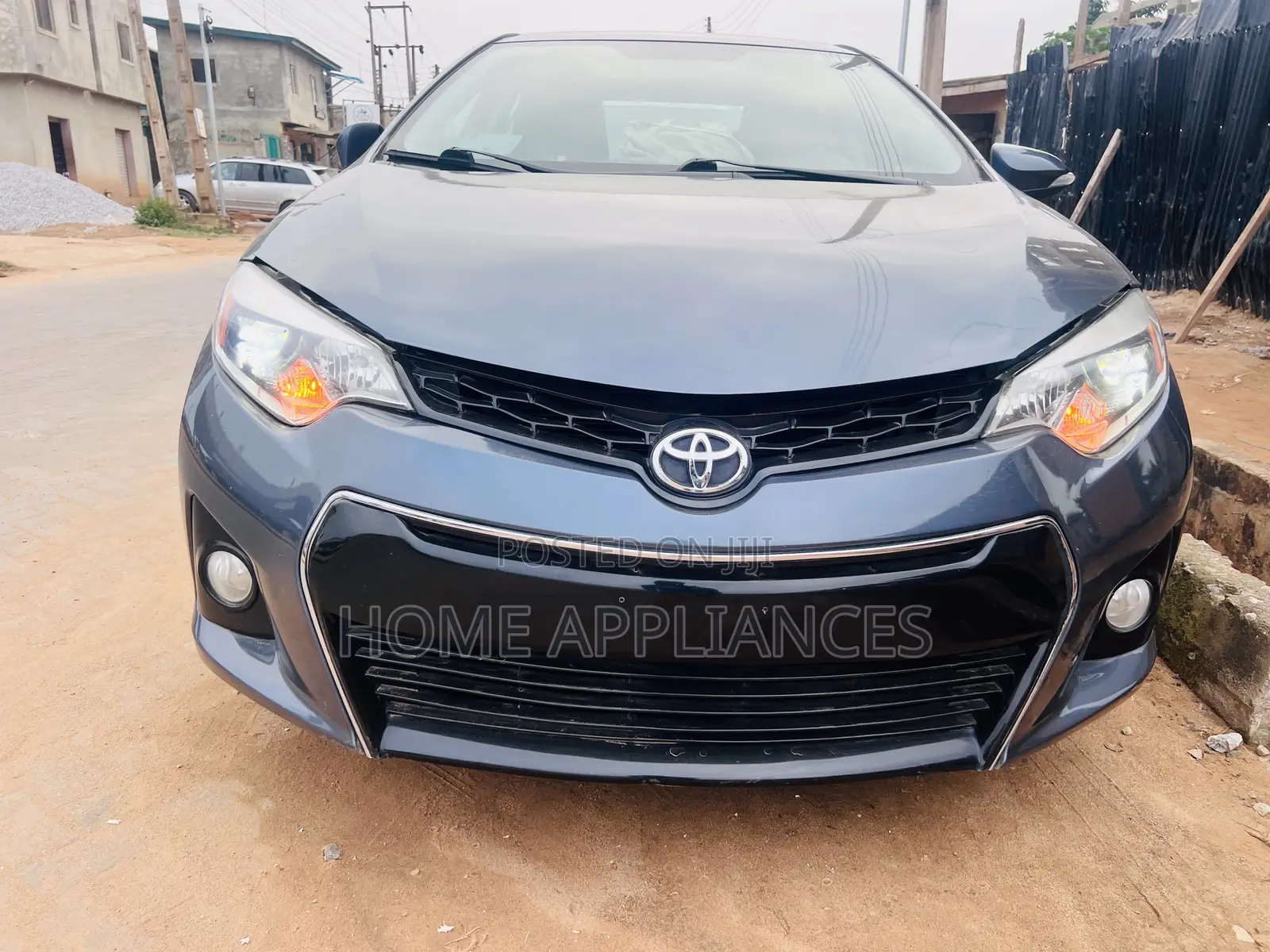 Toyota Corolla S 4dr Sedan (1.8L 4cyl CVT) 2016 Gray
