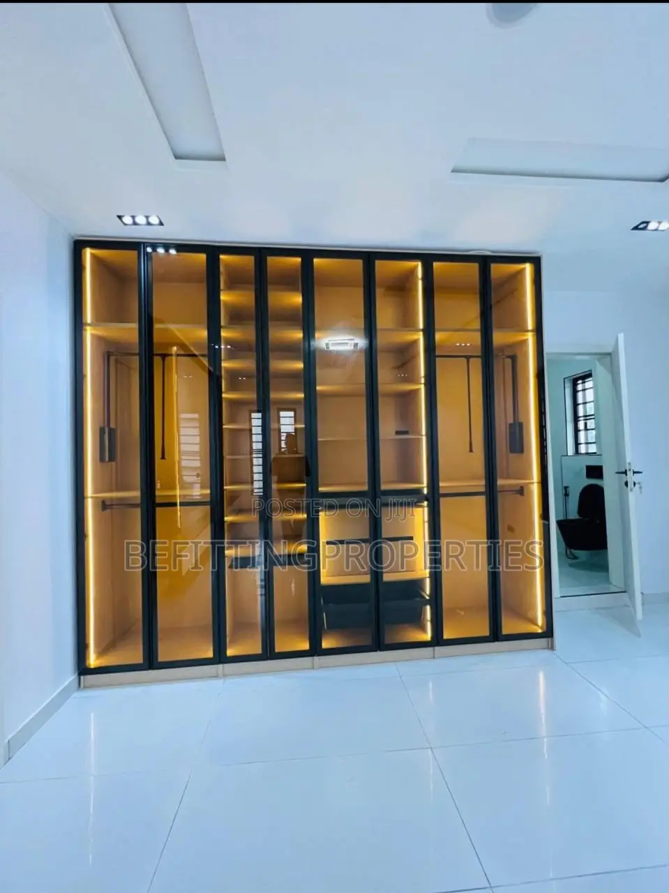 5bdrm Duplex in Lekki for sale