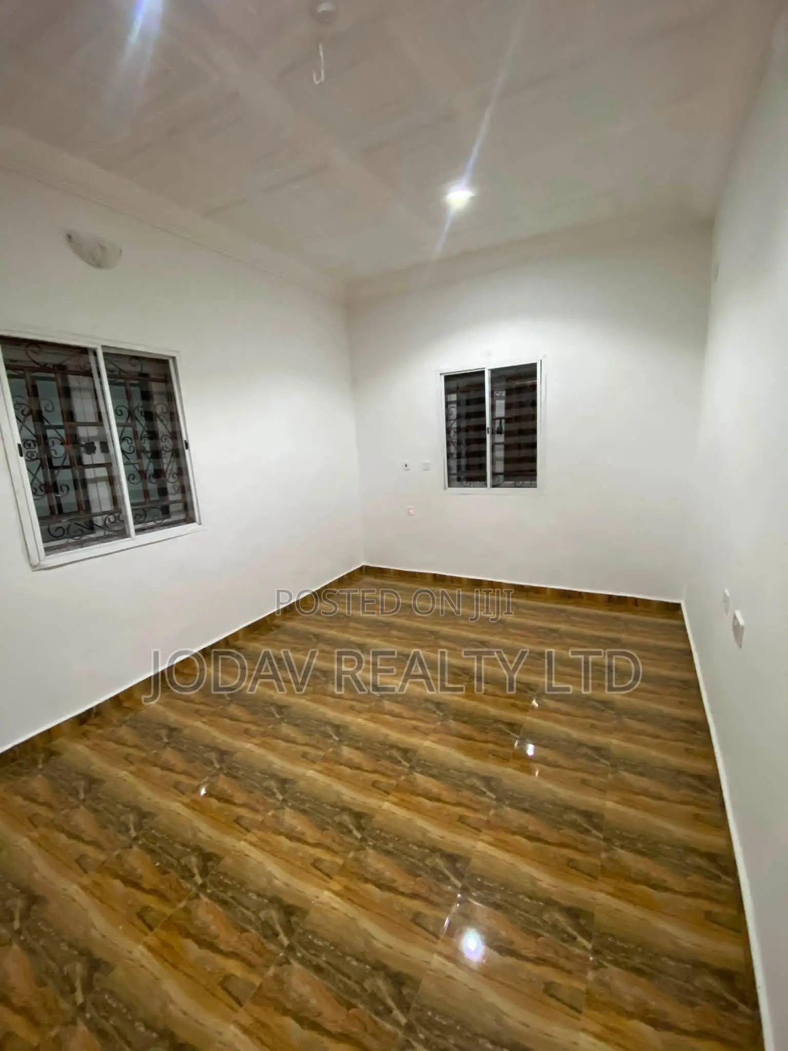 2bdrm Block of Flats in Bloomhill, Elimbu for rent