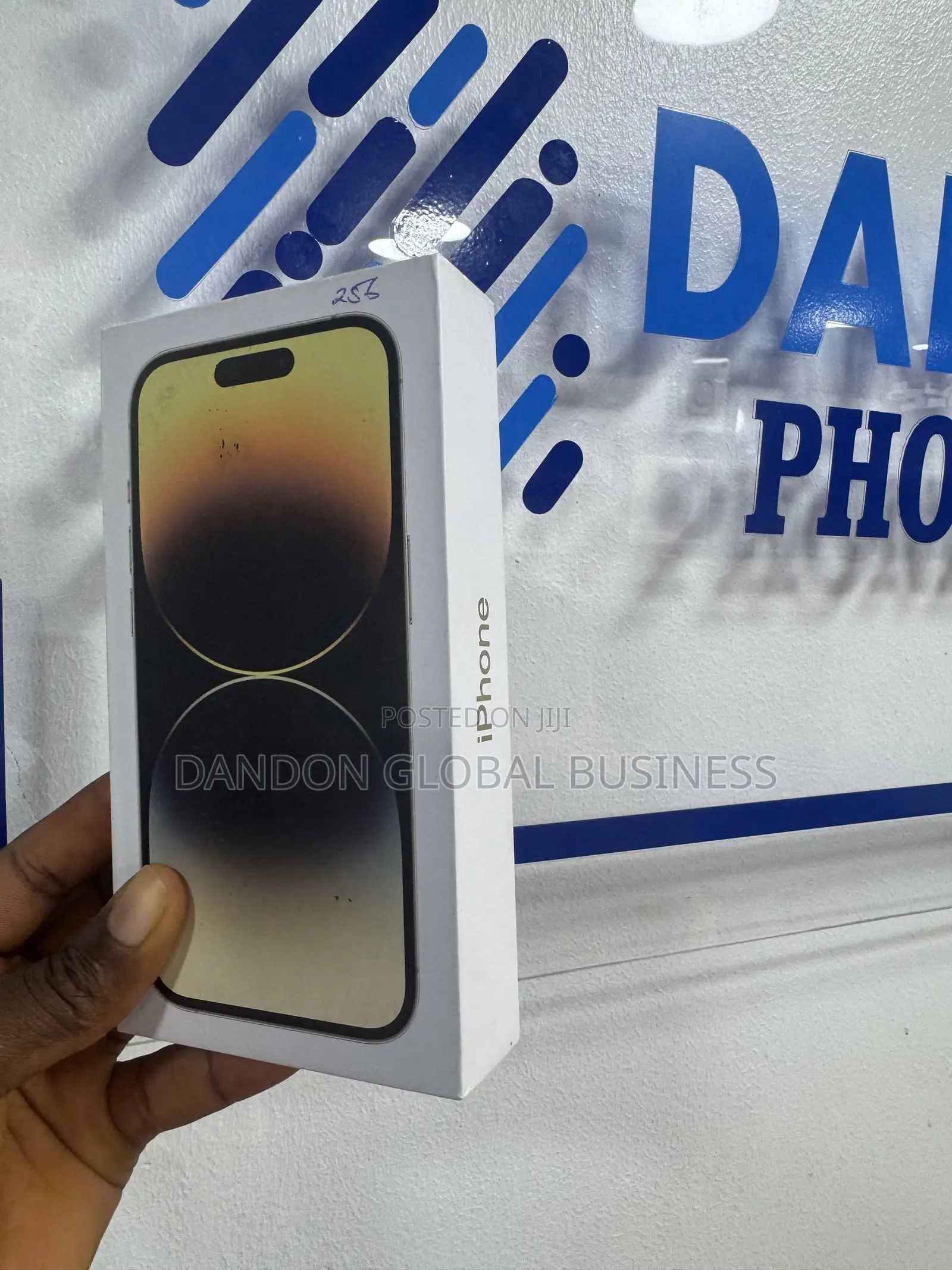 New Apple iPhone 14 Pro 256 GB Gold