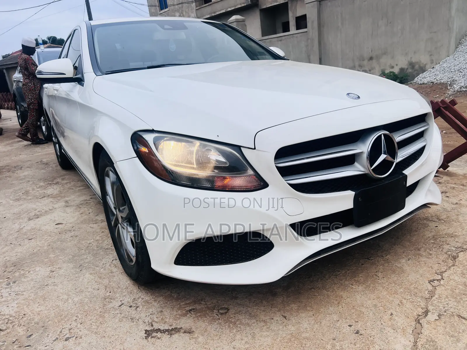 Mercedes-Benz C300 Base 4Matic Sedan AWD (2.0L 4cyl 7A) 2016 White