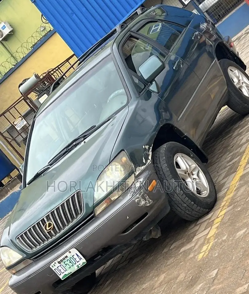 Lexus RX 300 4WD 2000 Green