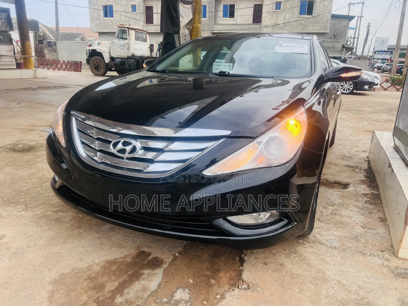 Hyundai Sonata Limited 2.0T Sedan (2.0L 4cyl 6A) 2013 Black
