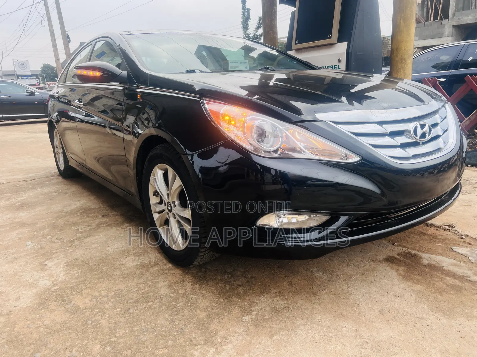 Hyundai Sonata Limited 2.0T Sedan (2.0L 4cyl 6A) 2013 Black