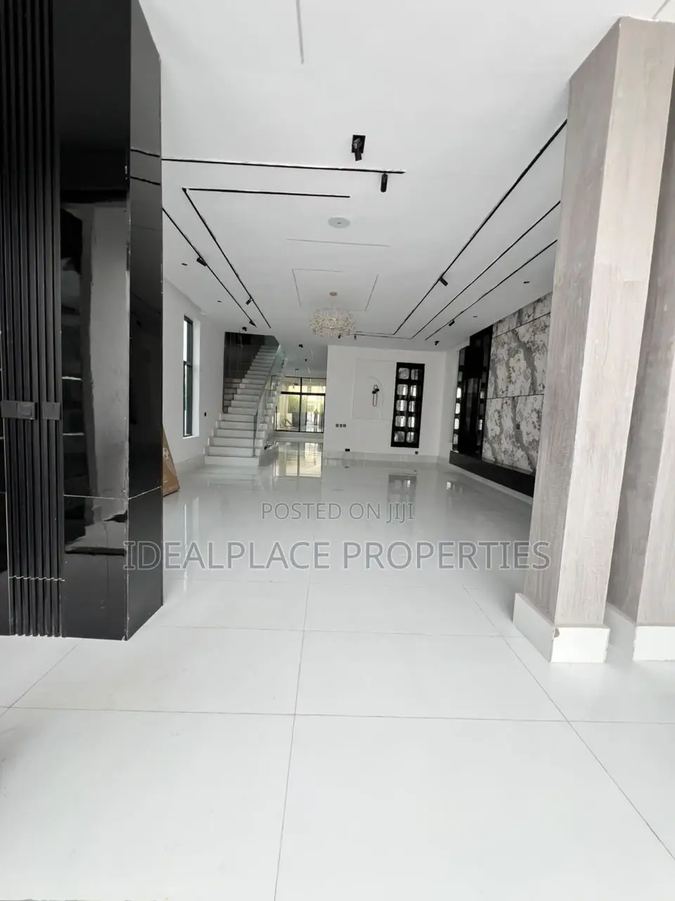 5bdrm Duplex in Ajah for sale