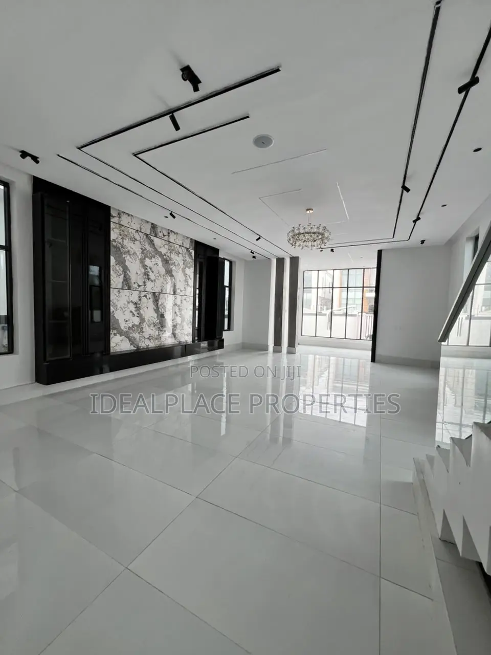 5bdrm Duplex in Ajah for sale