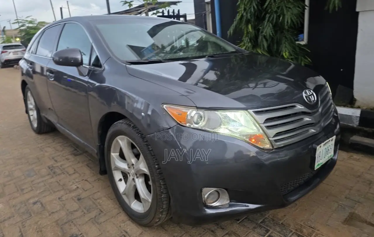 Toyota Venza 2011