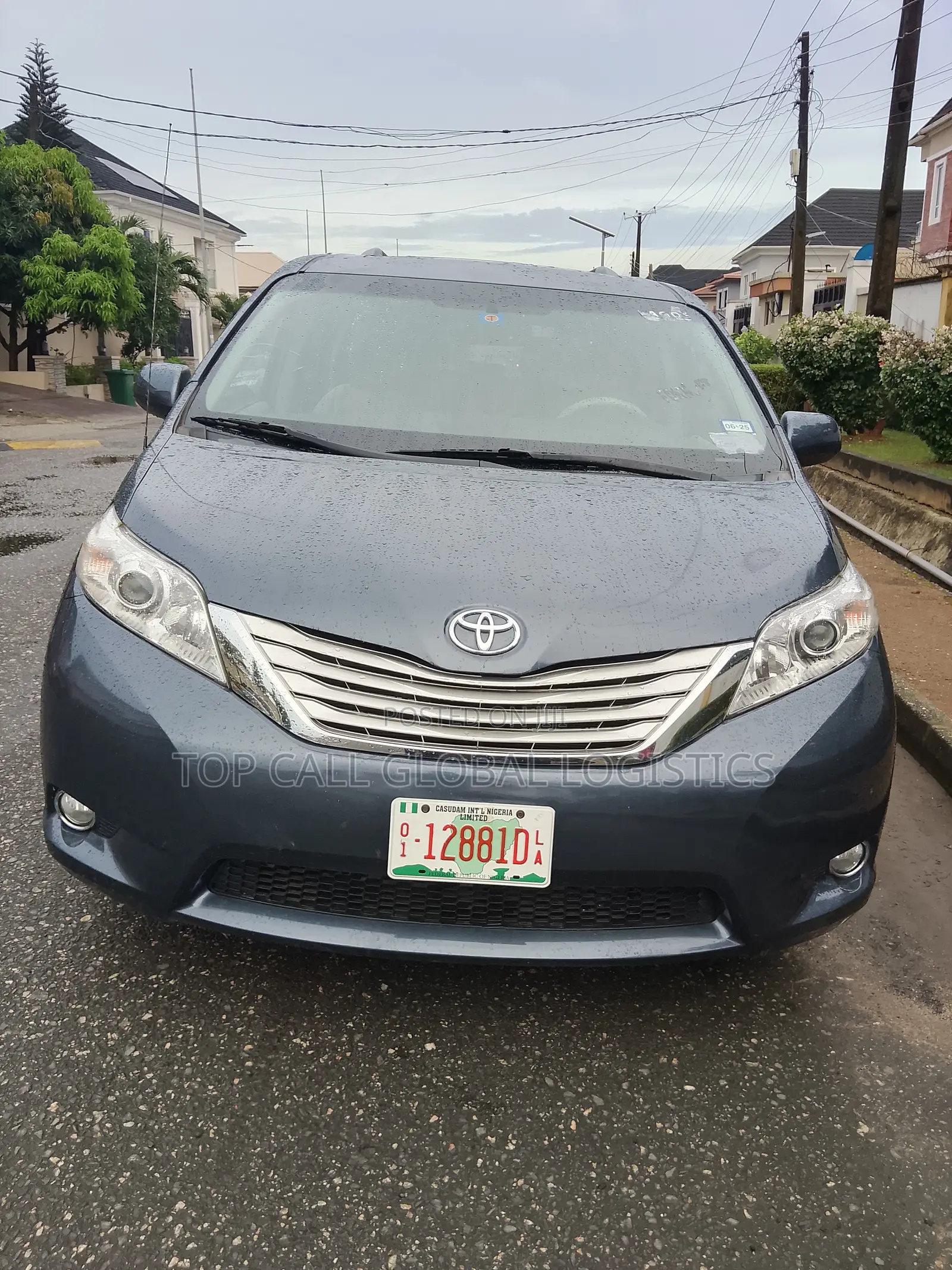 Toyota Sienna XLE 7-Passenger 4dr Minivan AWD (3.5L 6cyl 6A) 2014 Blue