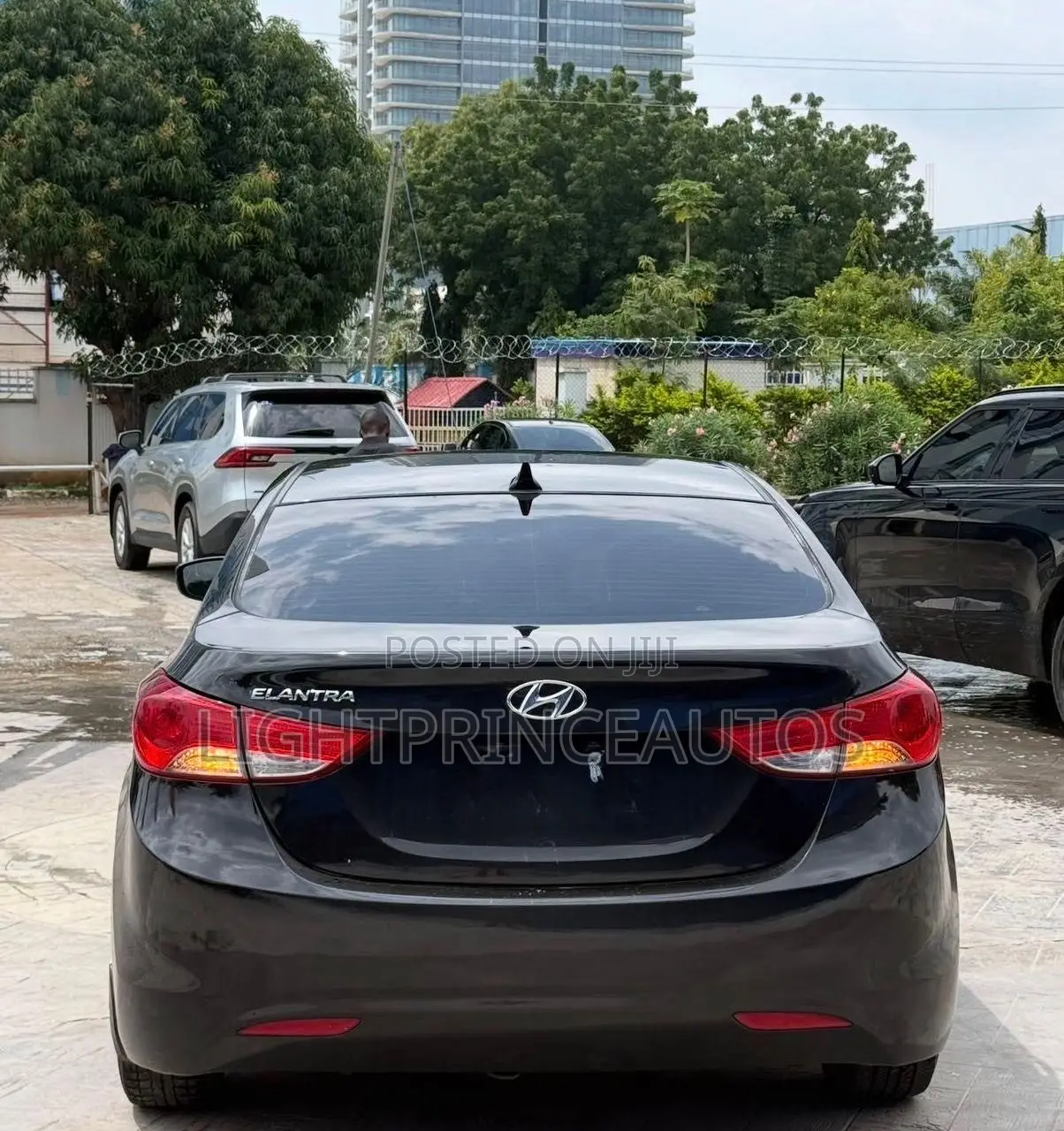 Hyundai Elantra 2013 Black