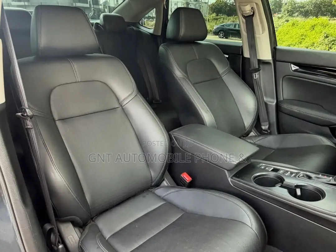Honda Civic 2022 Gray