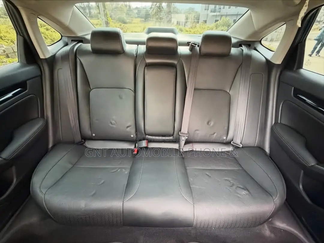 Honda Civic 2022 Gray