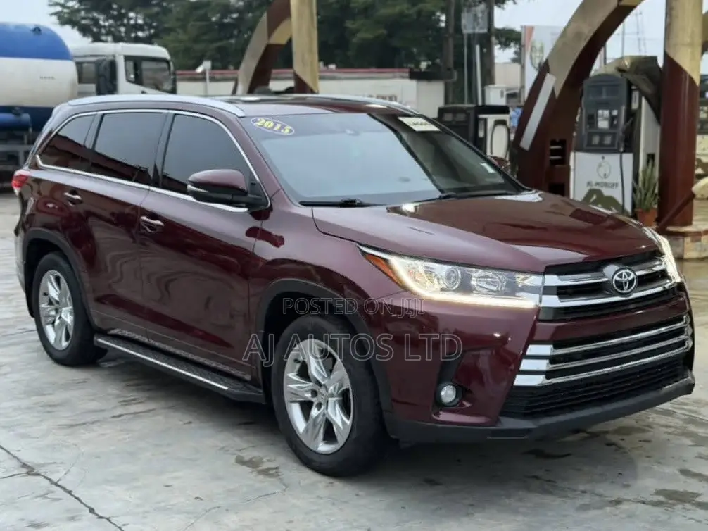 Toyota Highlander Limited Platinum 4dr SUV AWD (3.5L 6cyl 6A) 2015