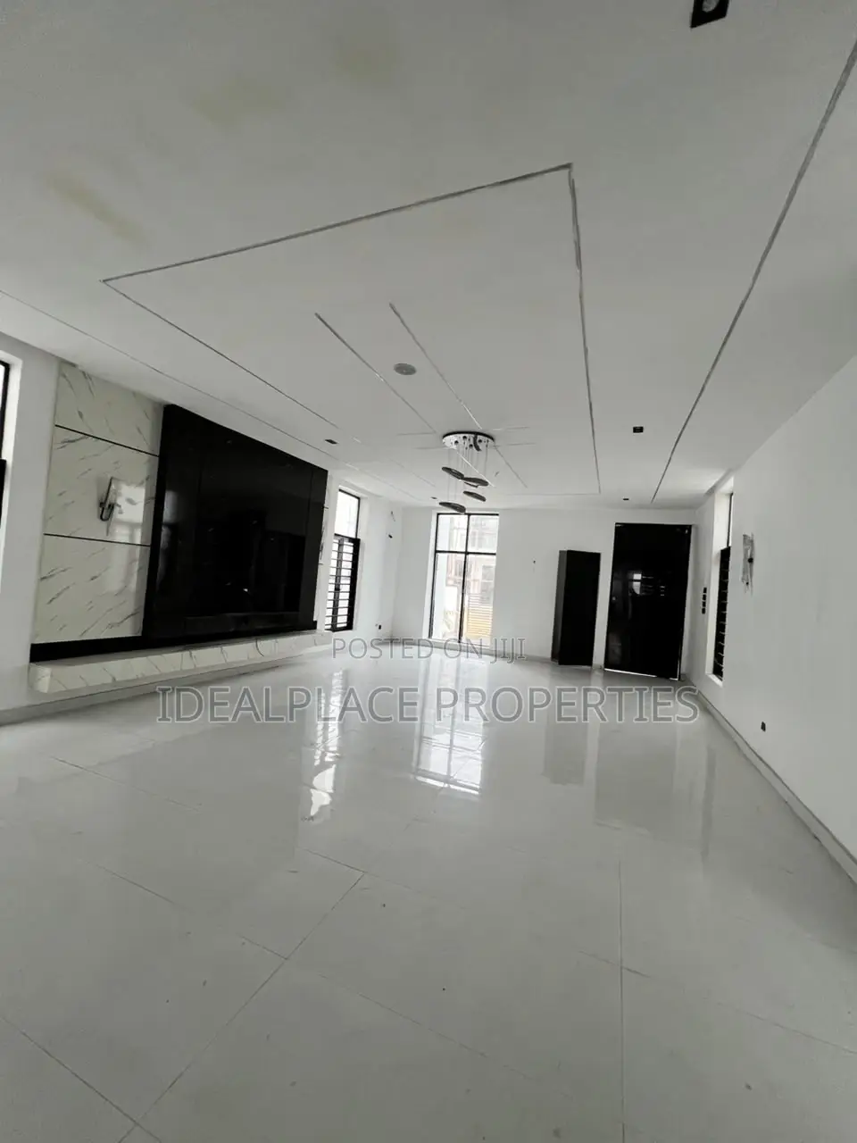 5bdrm Duplex in Ajah for sale