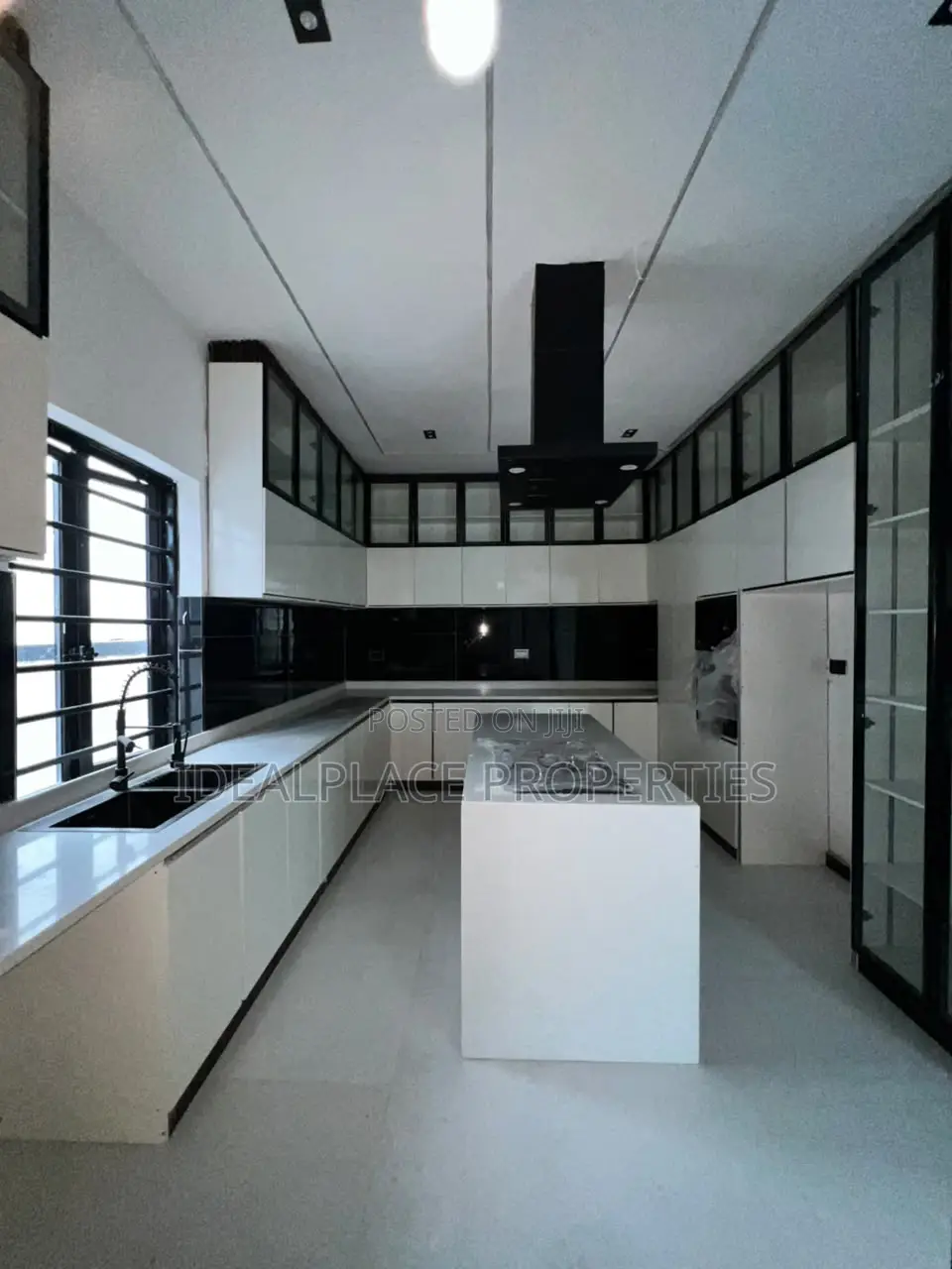 5bdrm Duplex in Ajah for sale