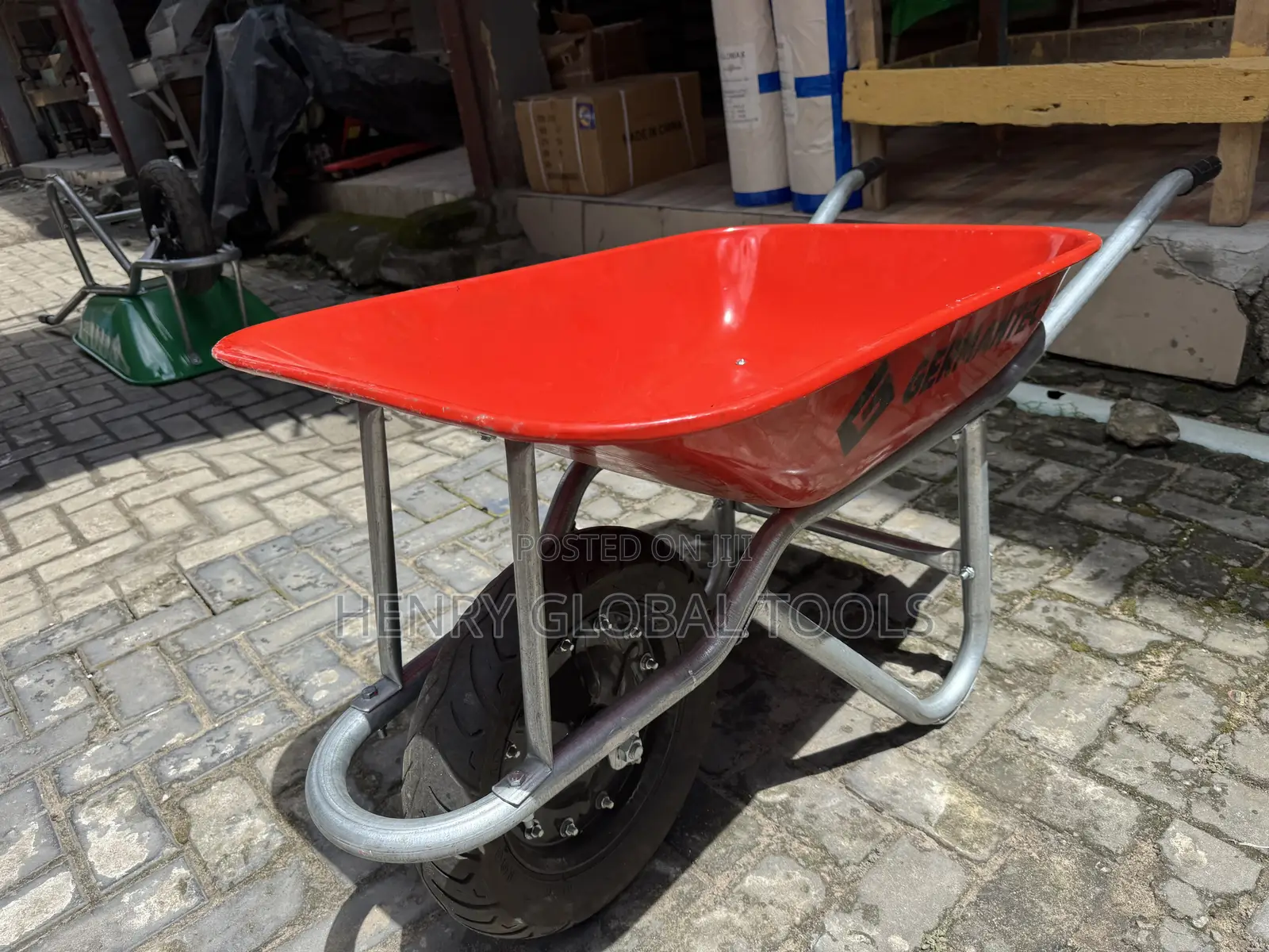 Heavy Duty Wheelbarrow / Construction Wheelbarrow
