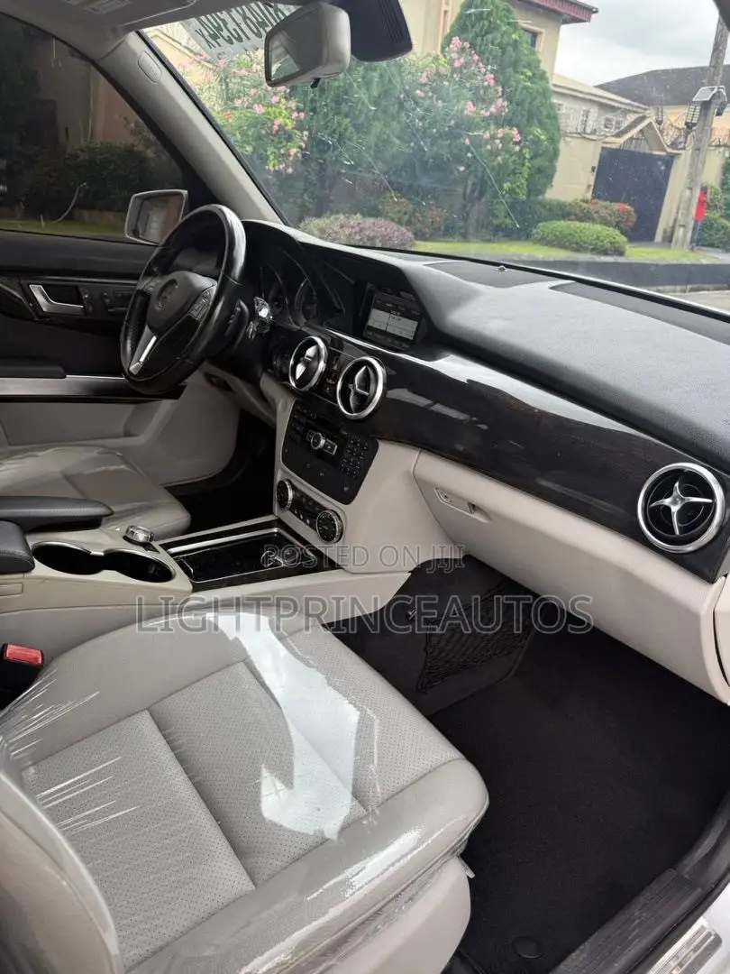 Mercedes-Benz GLK-Class 2015 Silver