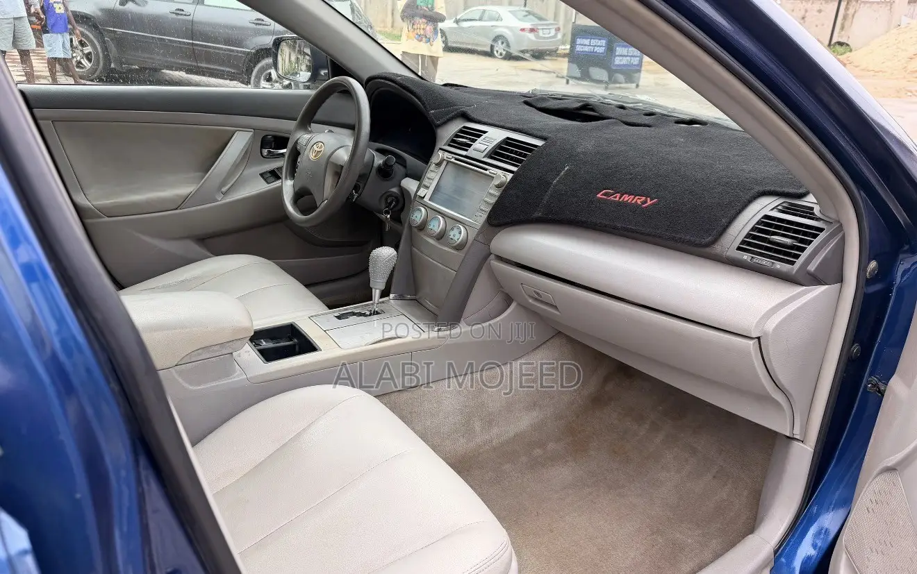 Toyota Camry 2.4 LE 2008 Blue