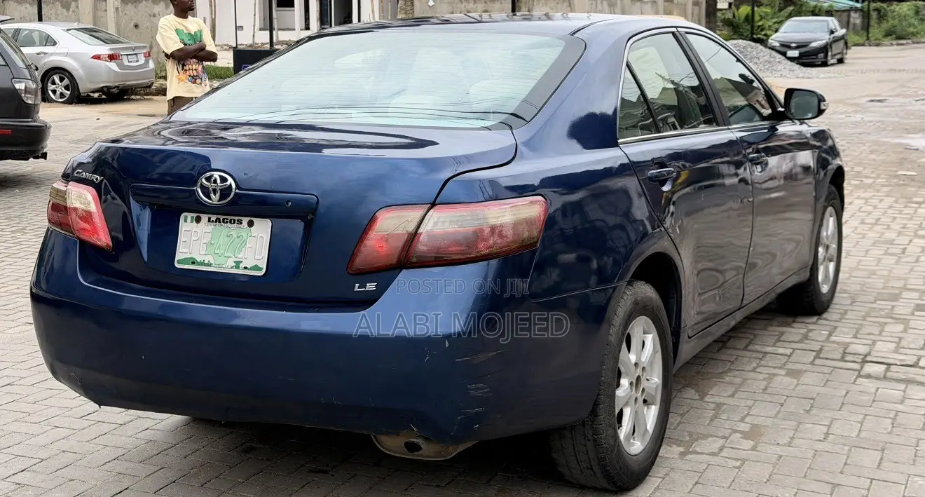 Toyota Camry 2.4 LE 2008 Blue