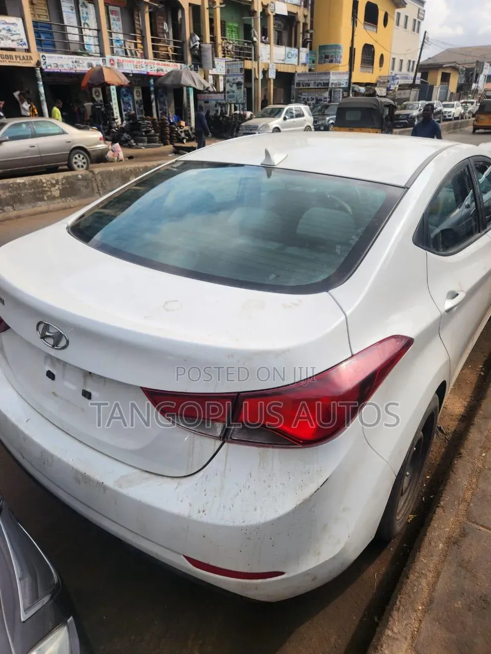 Hyundai Elantra 2014 White