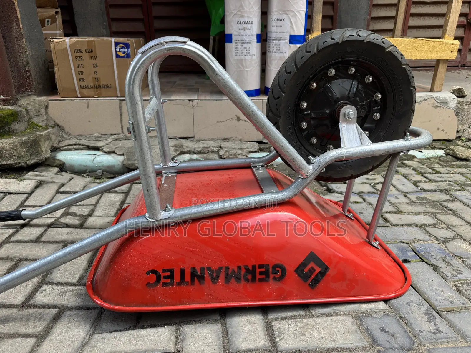 Heavy Duty Wheelbarrow / Construction Wheelbarrow
