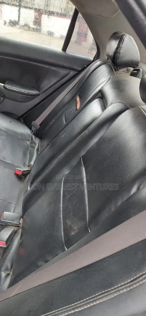 Honda Accord 2.0 Comfort Automatic 2005 Gray