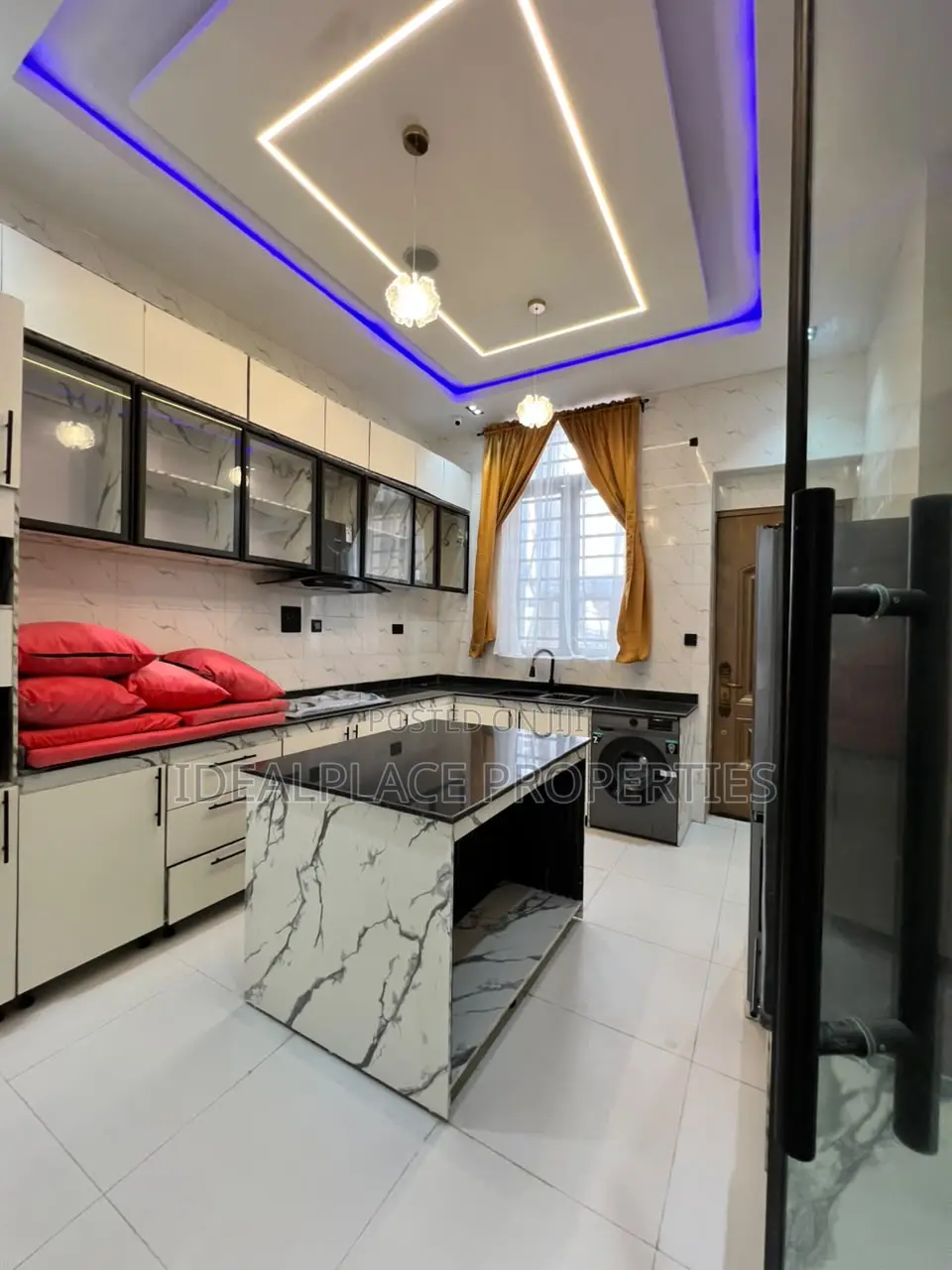 Furnished 4bdrm Duplex in Ajah for sale