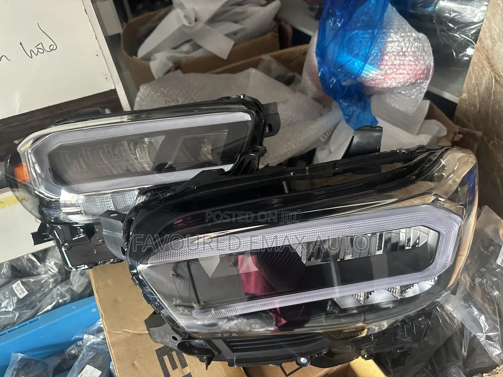 Head Lamp Toyota Tacoma 2020 - 2024 LED Set