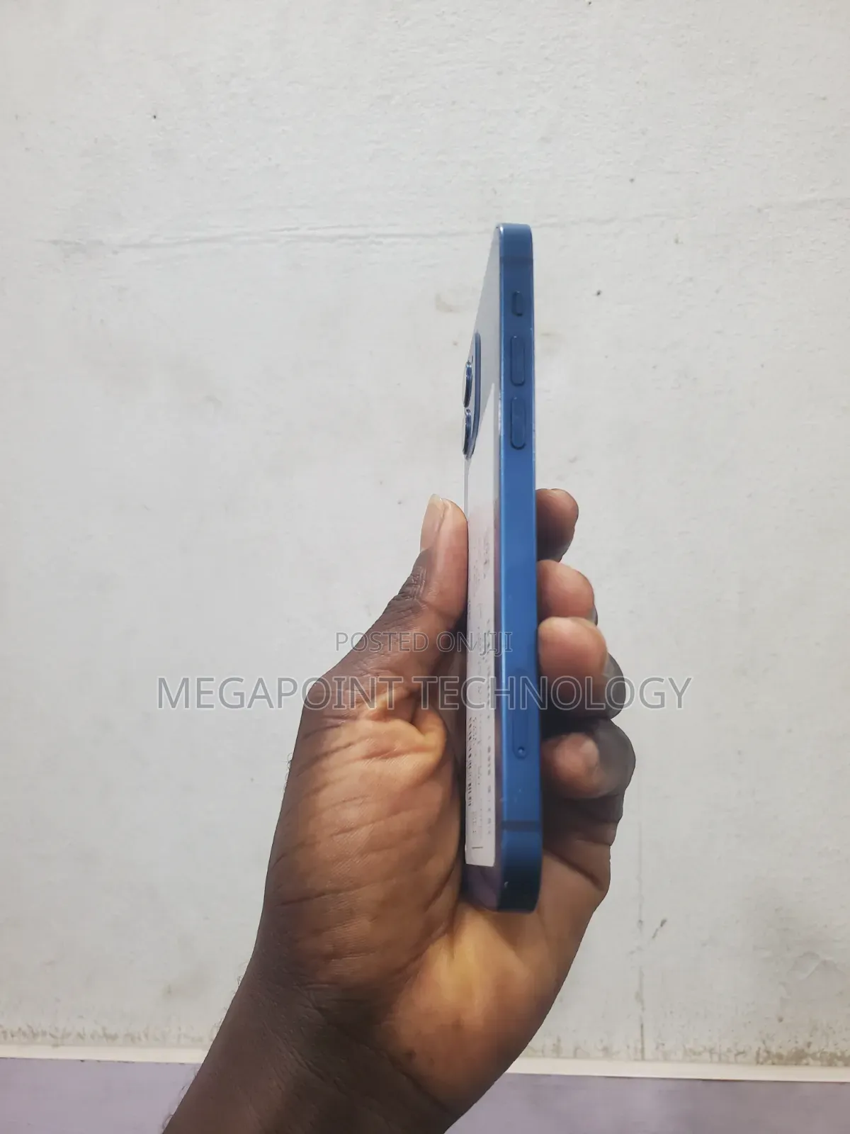 Apple iPhone 12 64 GB Blue