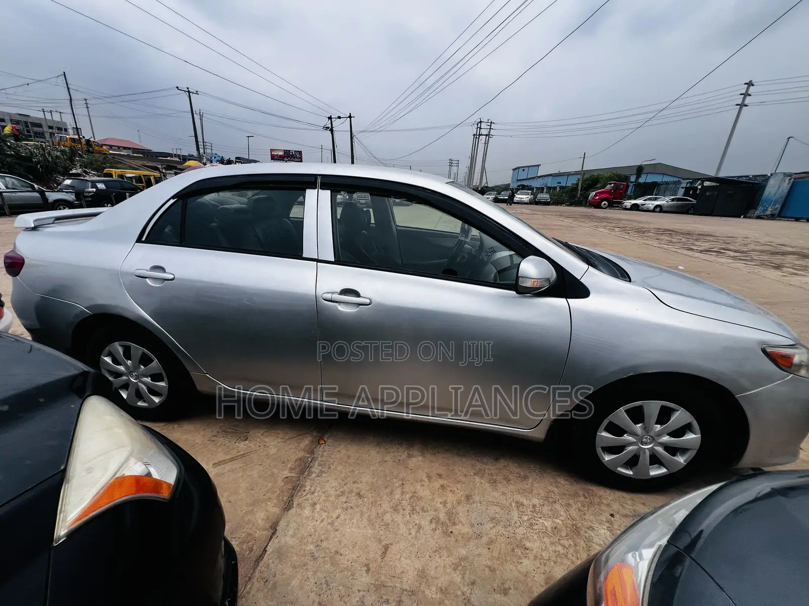 Toyota Corolla LE 4dr Sedan (1.8L 4cyl 4A) 2010 Silver