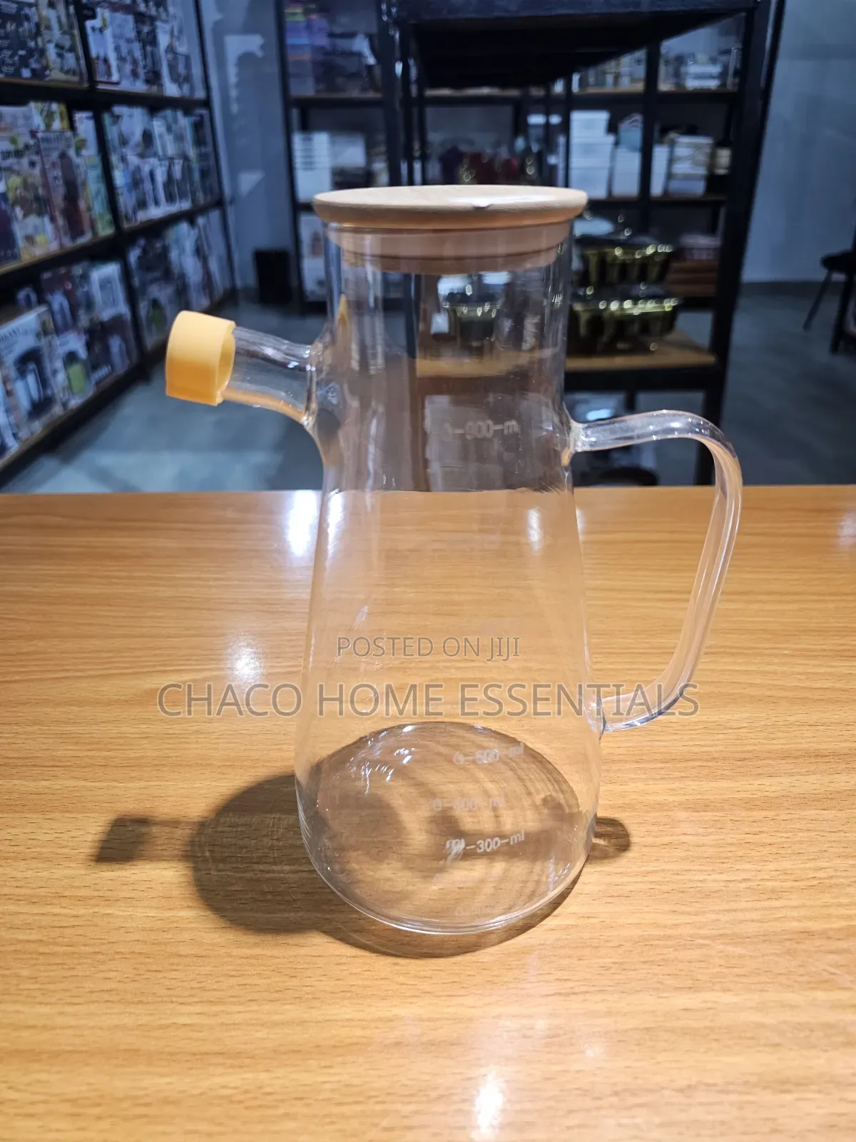 900ml Glass Oil Dispenser Bottle With Measurement Scale Bamboo Lid