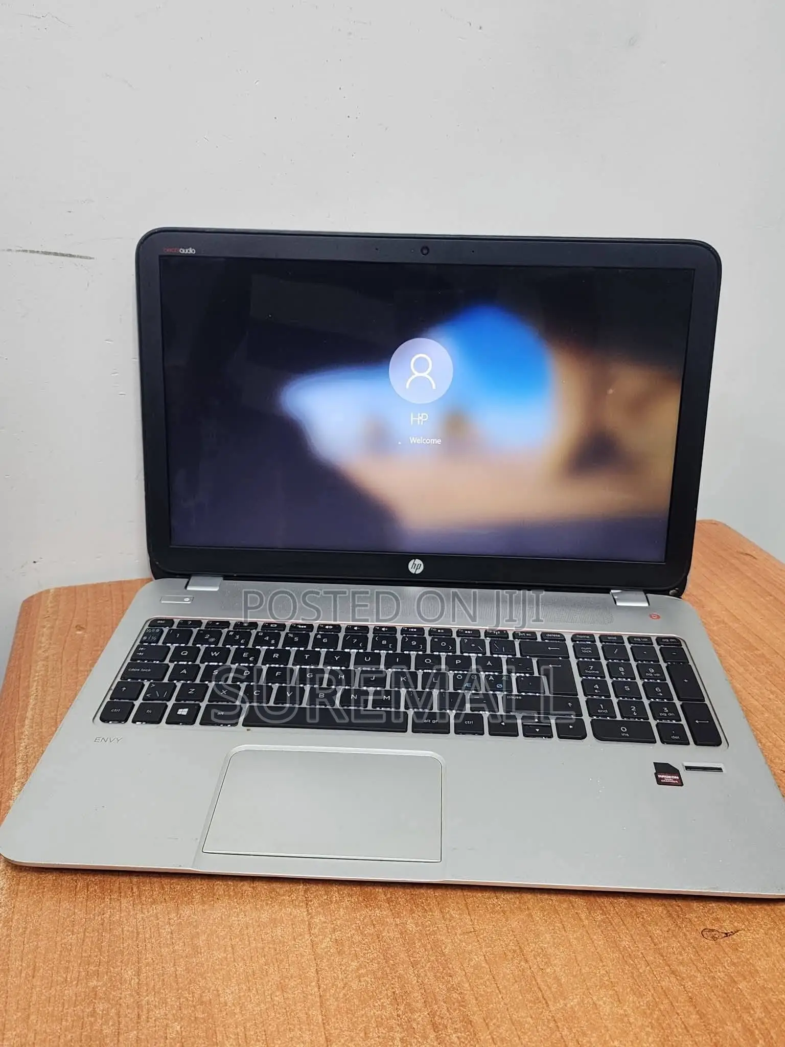 Laptop HP Envy 15 8GB AMD A10 SSD 256GB