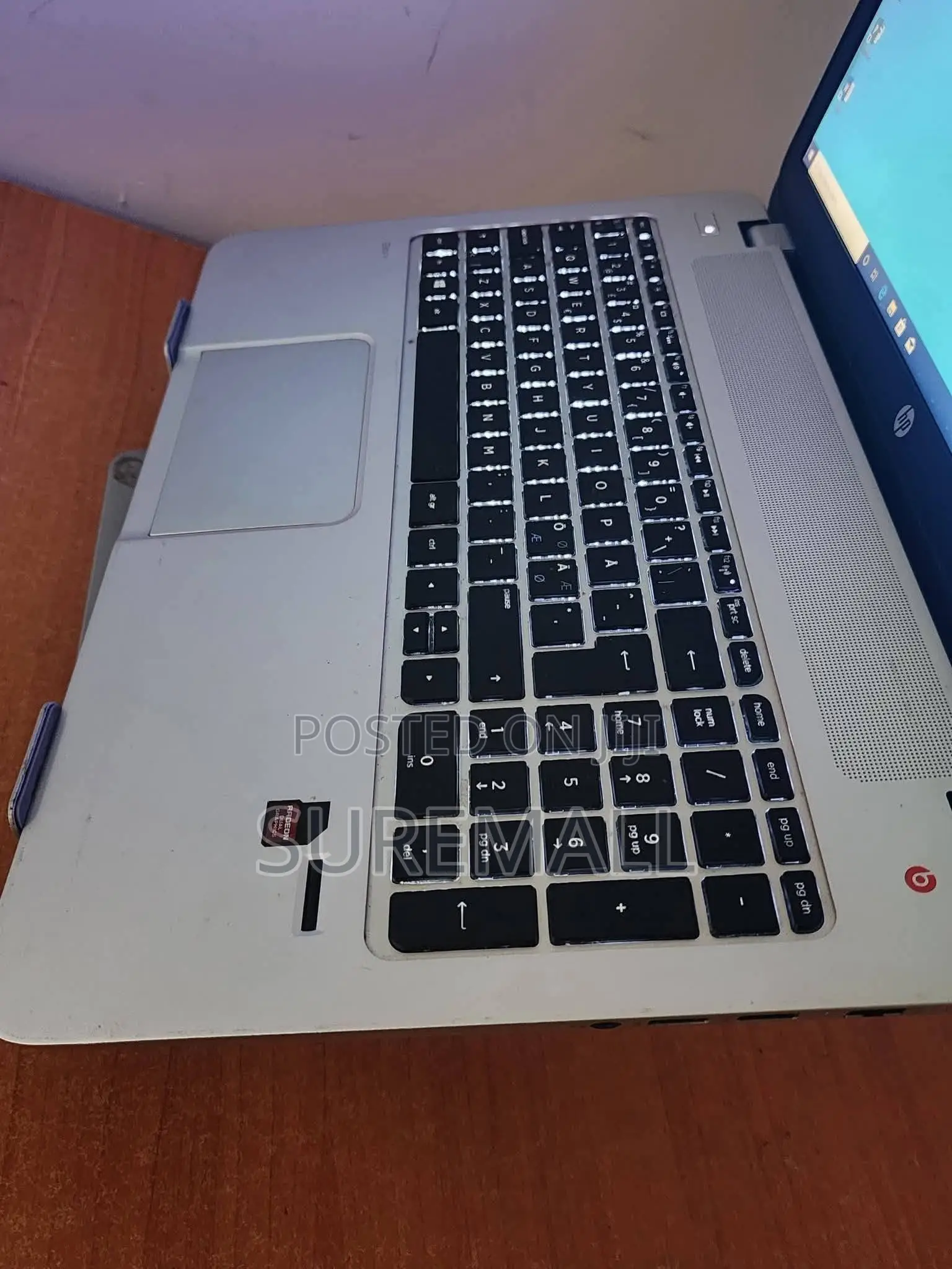 Laptop HP Envy 15 8GB AMD A10 SSD 256GB