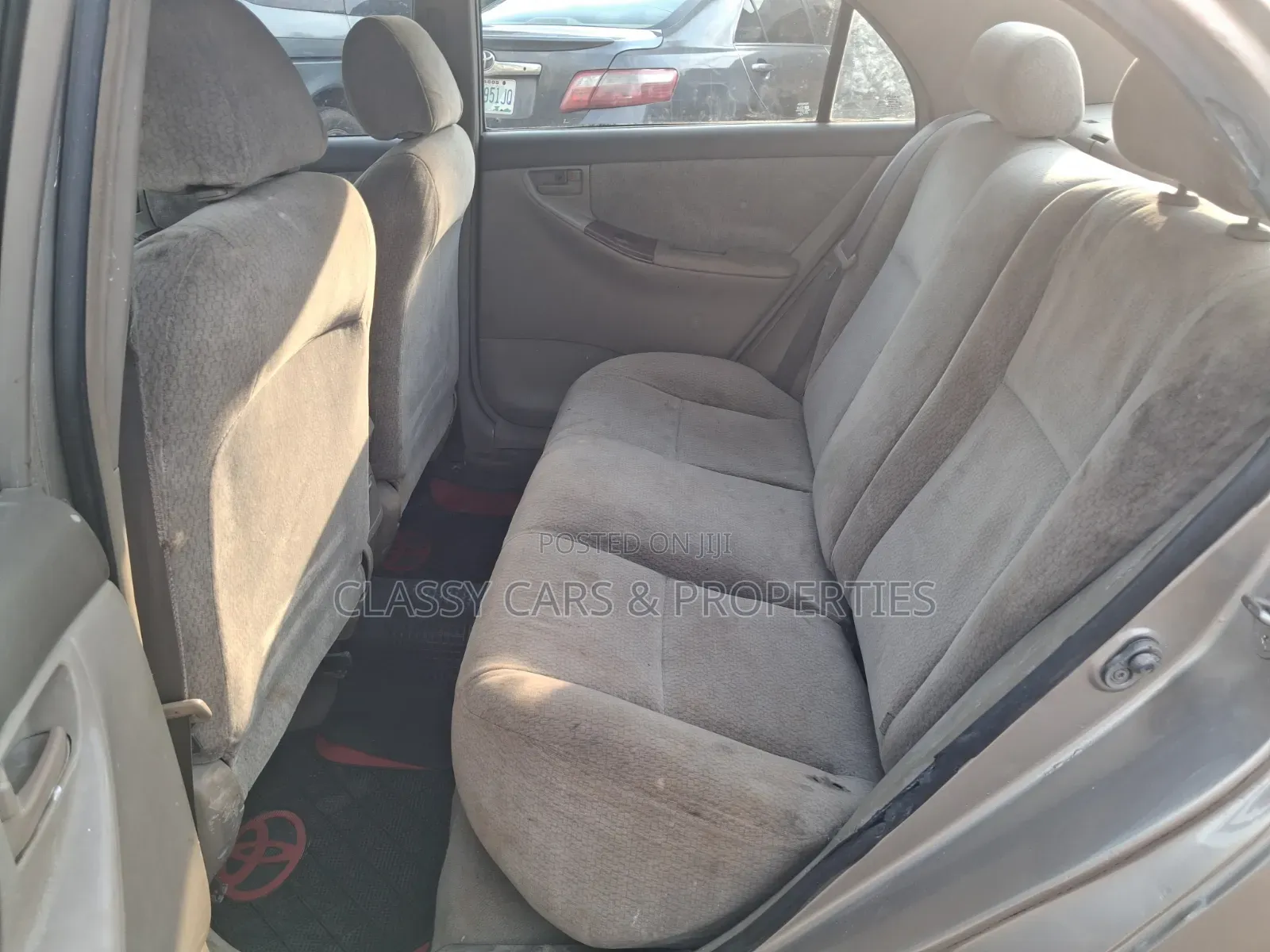 Toyota Corolla 2004 Gold