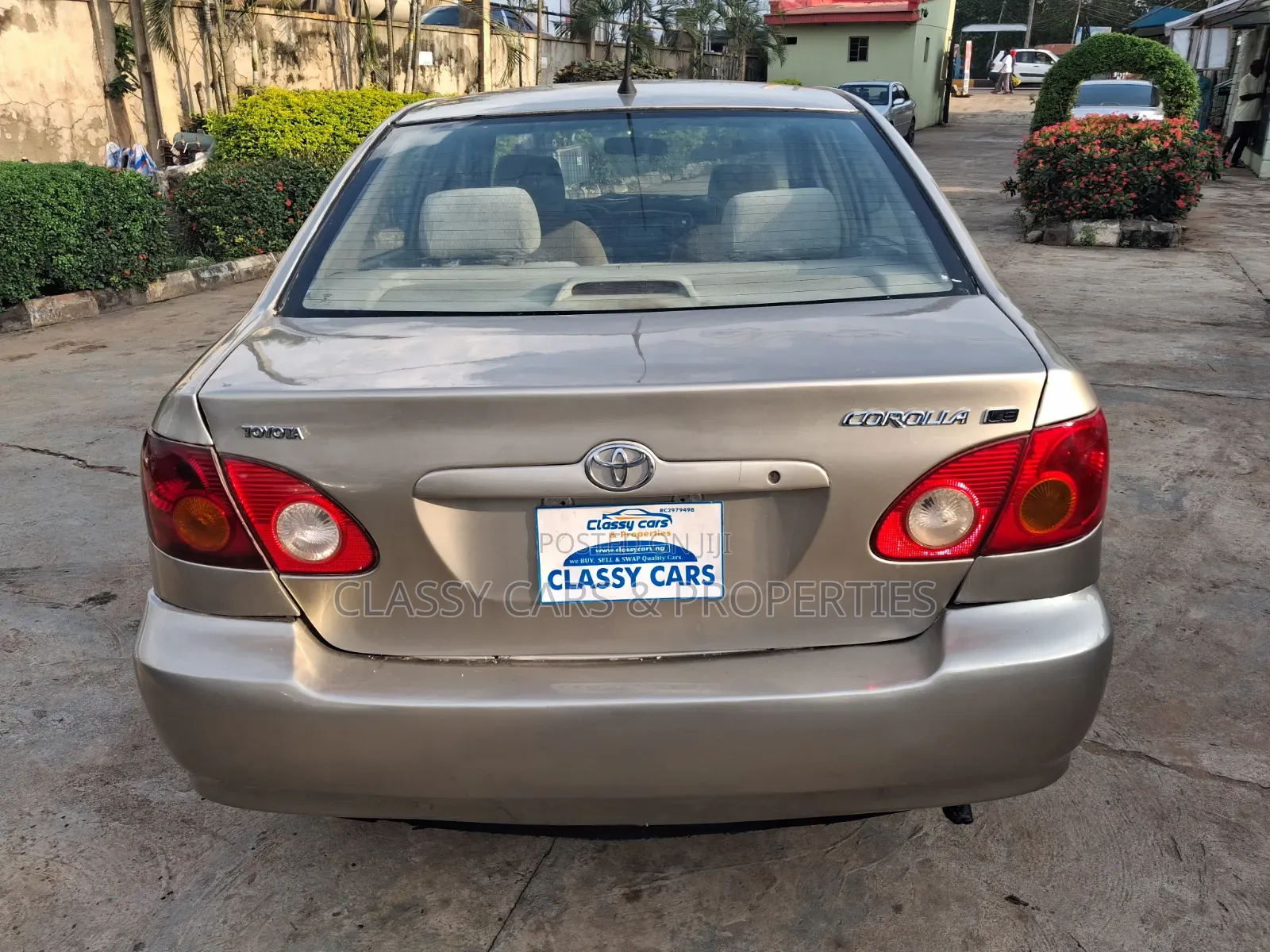 Toyota Corolla 2004 Gold
