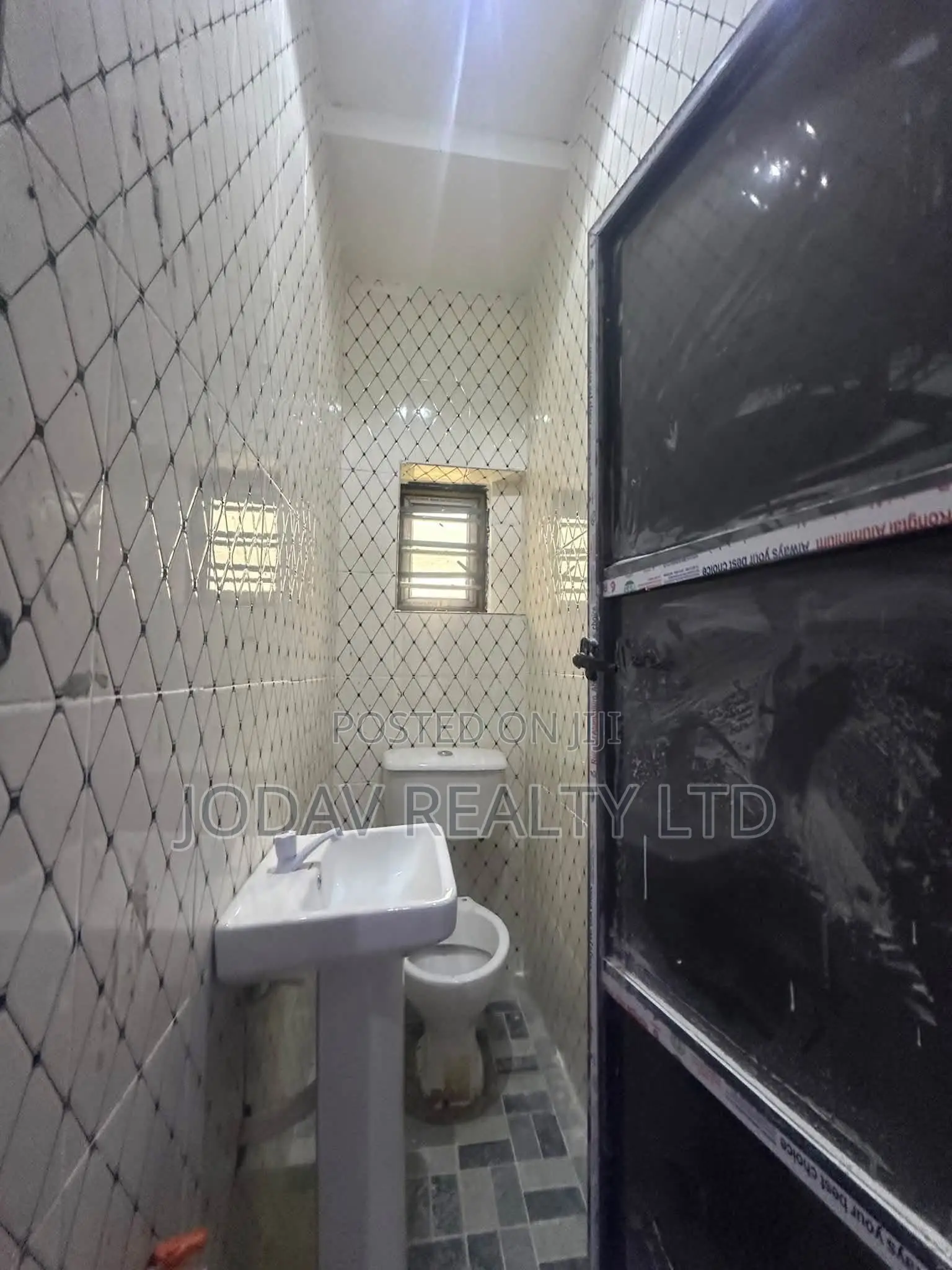 1bdrm Bungalow in Unity Estate, Eneka for rent