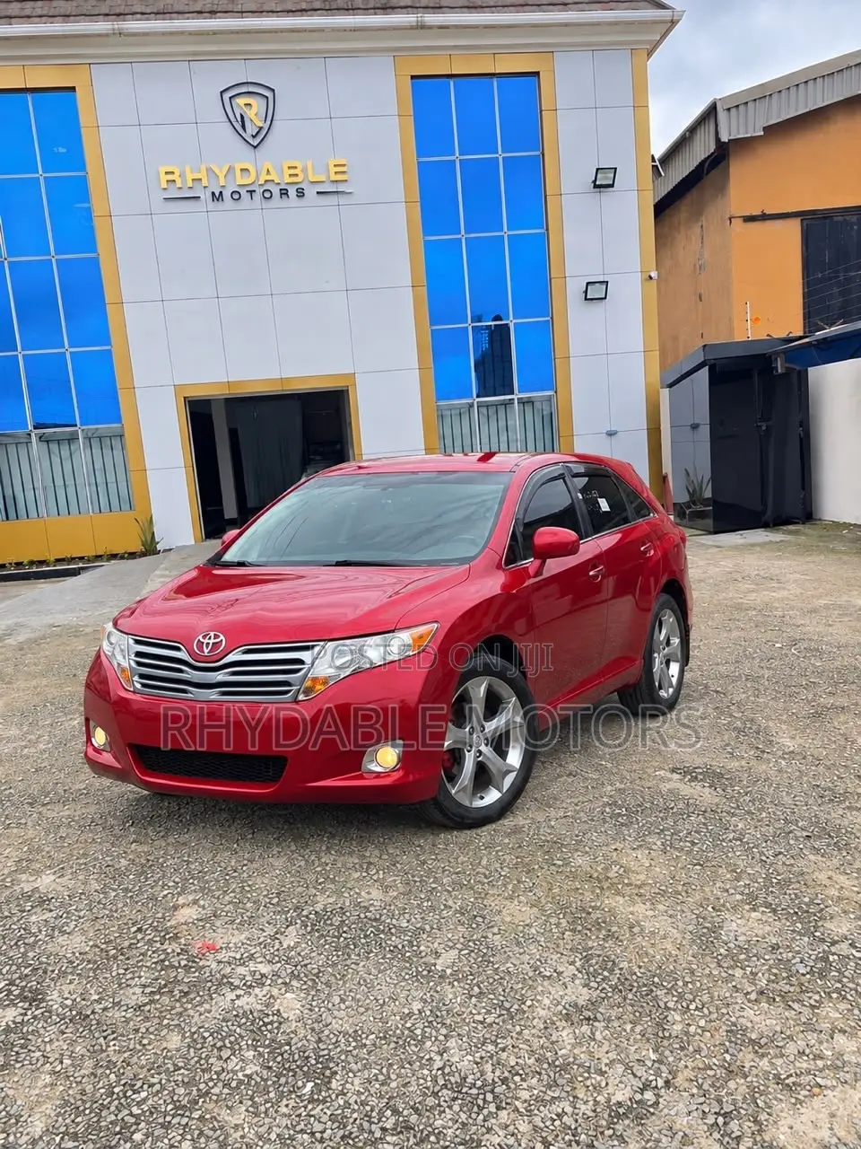 Toyota Venza XLE 2010 Red