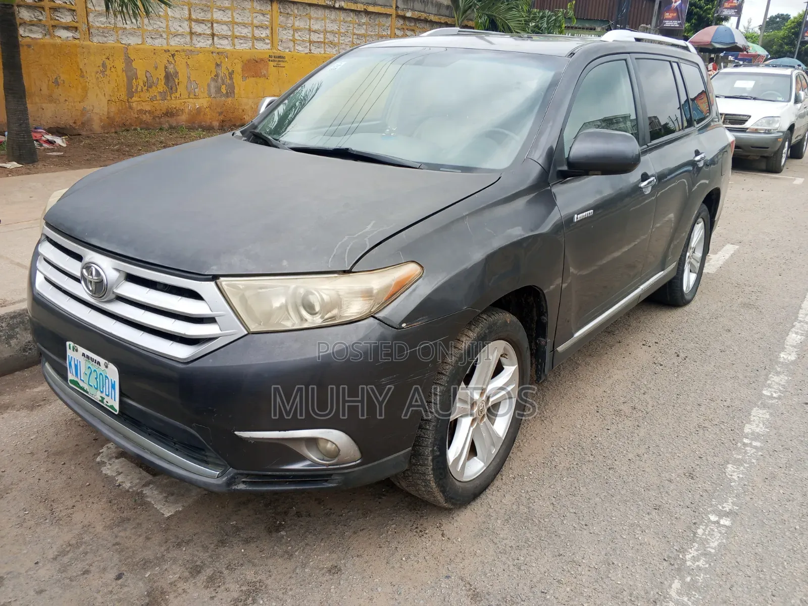 Toyota Highlander Limited 3.5l 4WD 2013 Gray