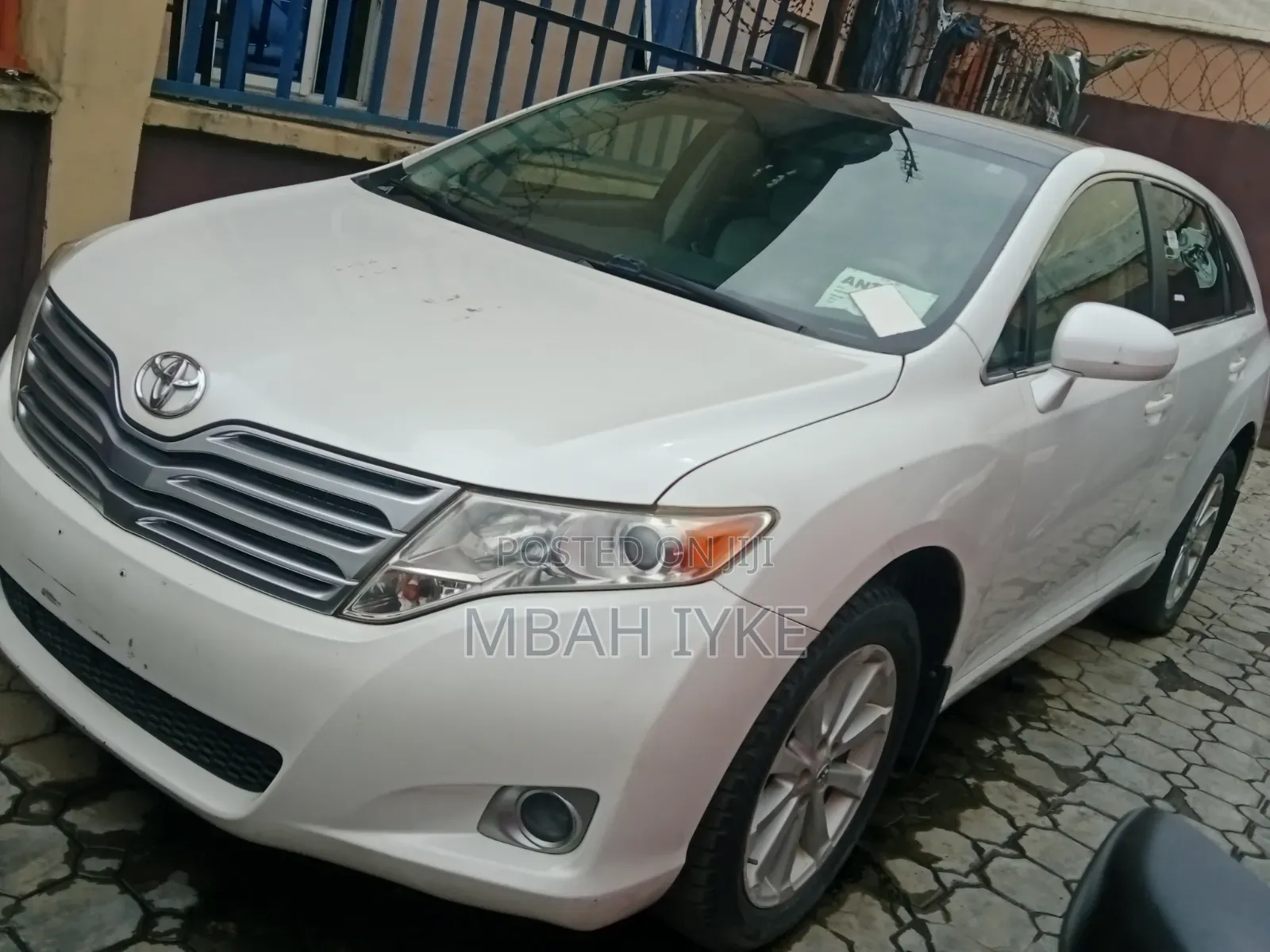 Toyota Venza AWD 2010 White