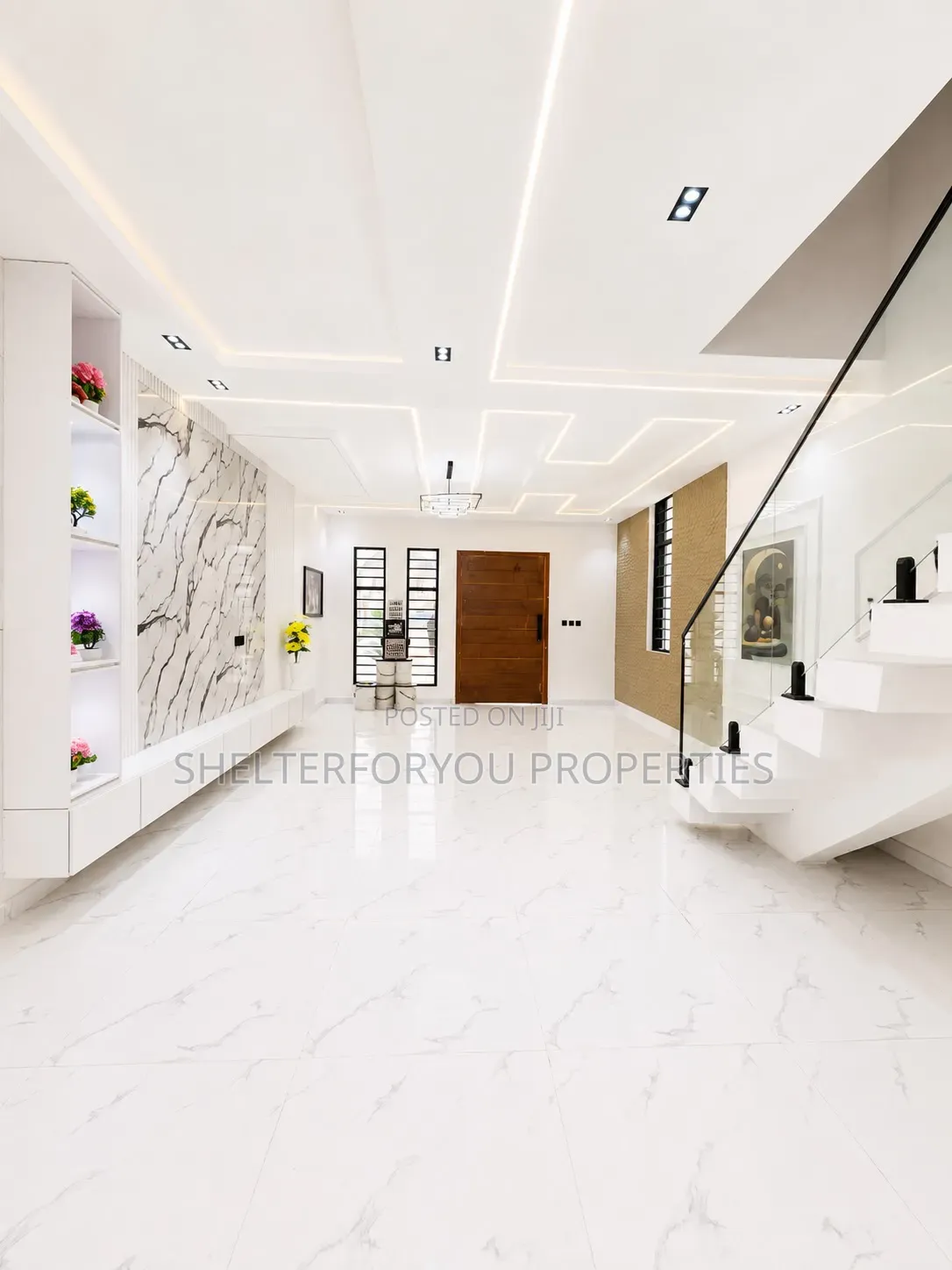 4bdrm Duplex in Ikota for sale