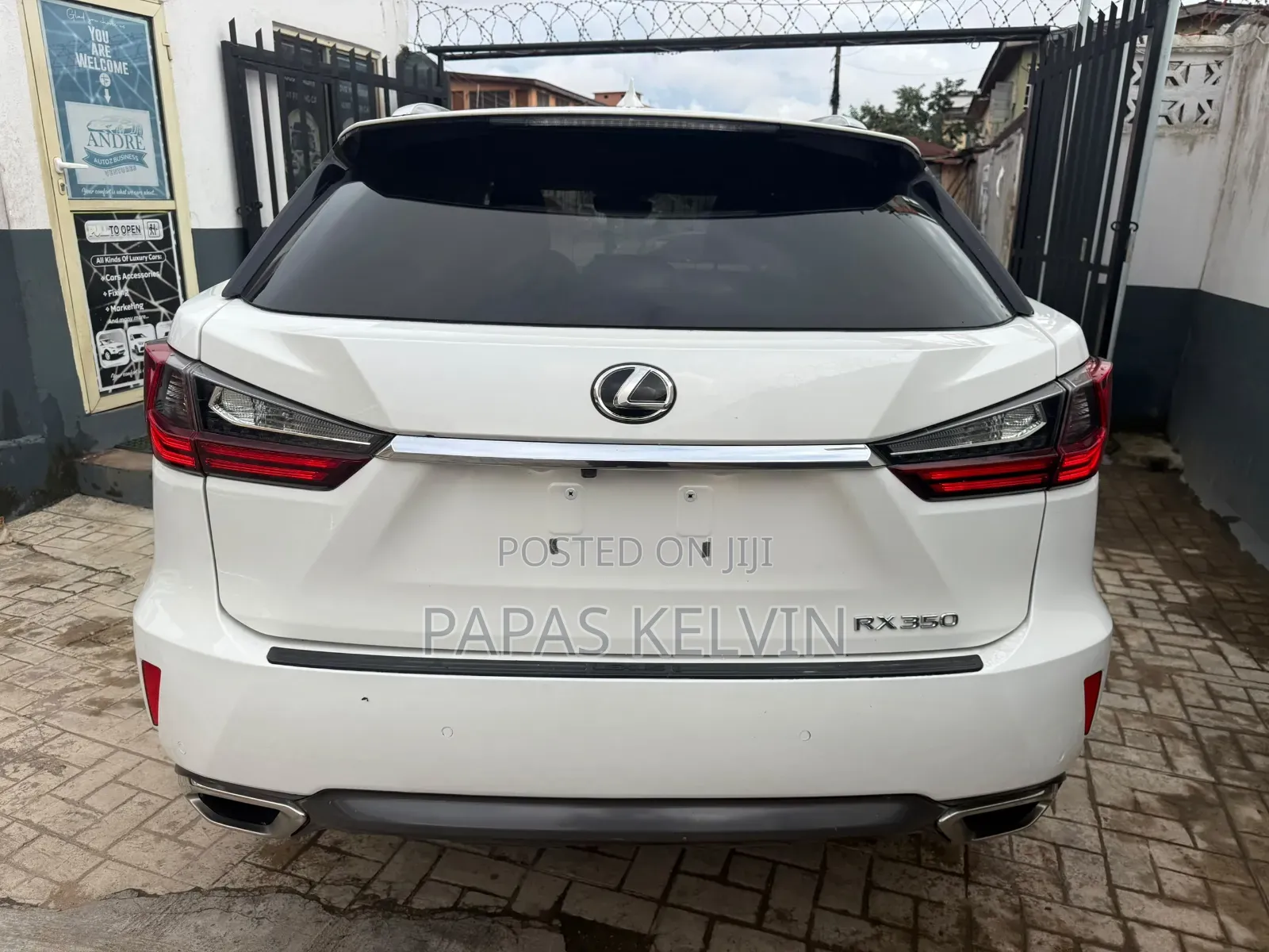Lexus RX 350 AWD 2017 White
