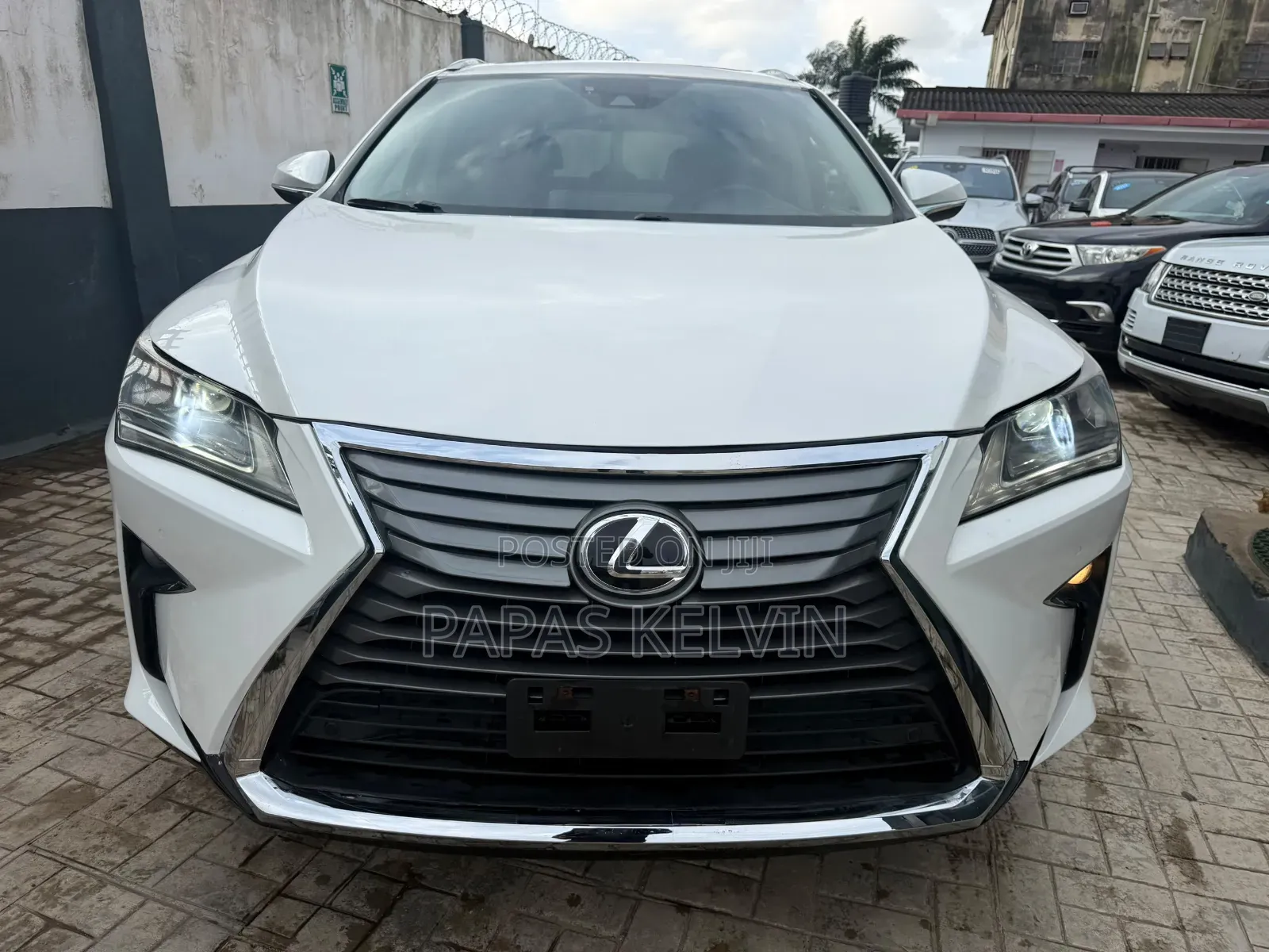 Lexus RX 350 AWD 2017 White