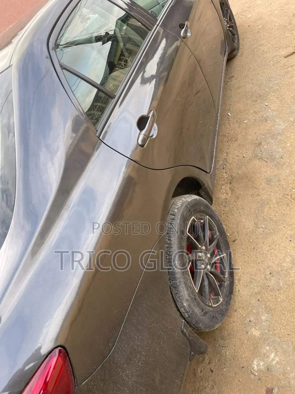 Toyota Corolla LE Special Edition 4dr Sedan (1.8L 4cyl 4A) 2013 Gray