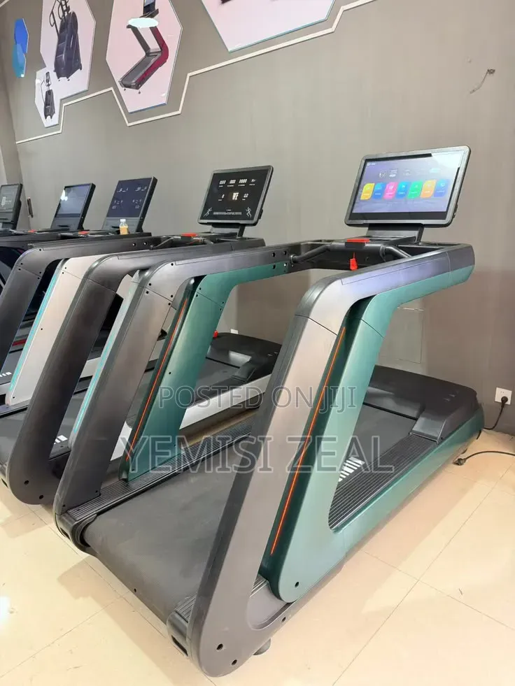 8HP Treadmill With Free Delivery and Installation Along Gym Gloves
