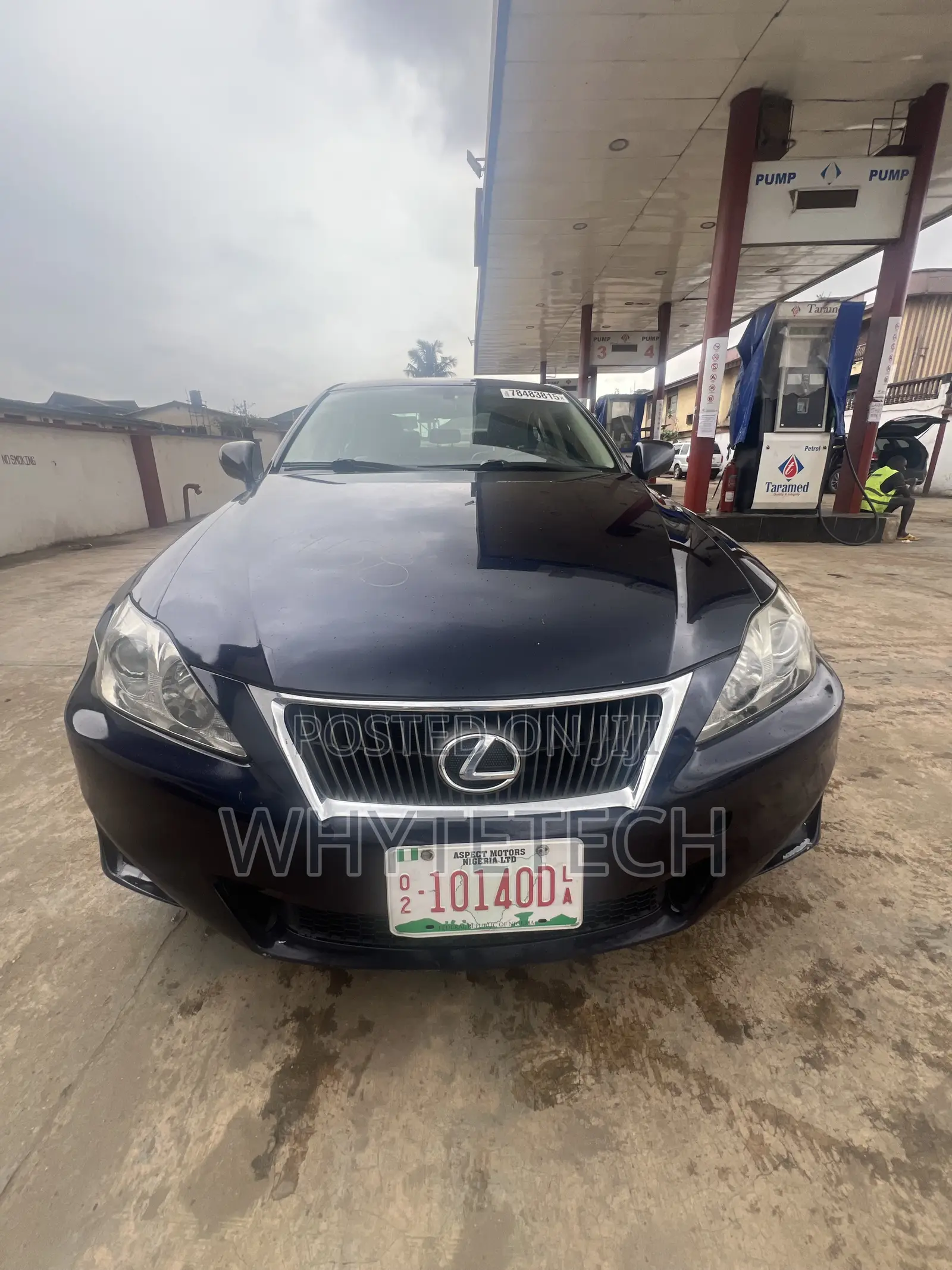 Lexus IS 2009 Blue