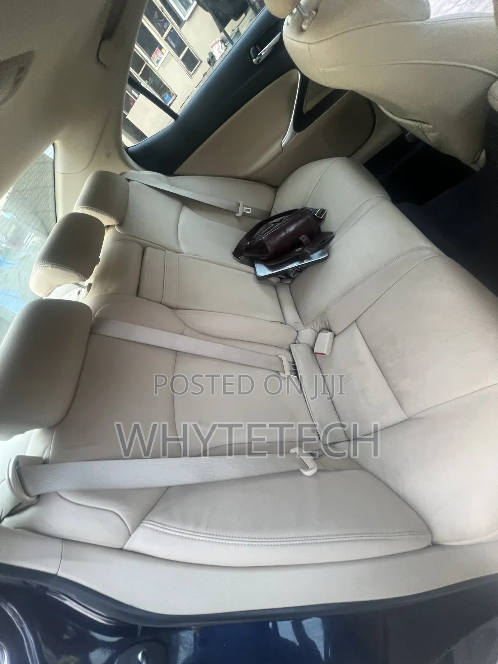 Lexus IS 2009 Blue