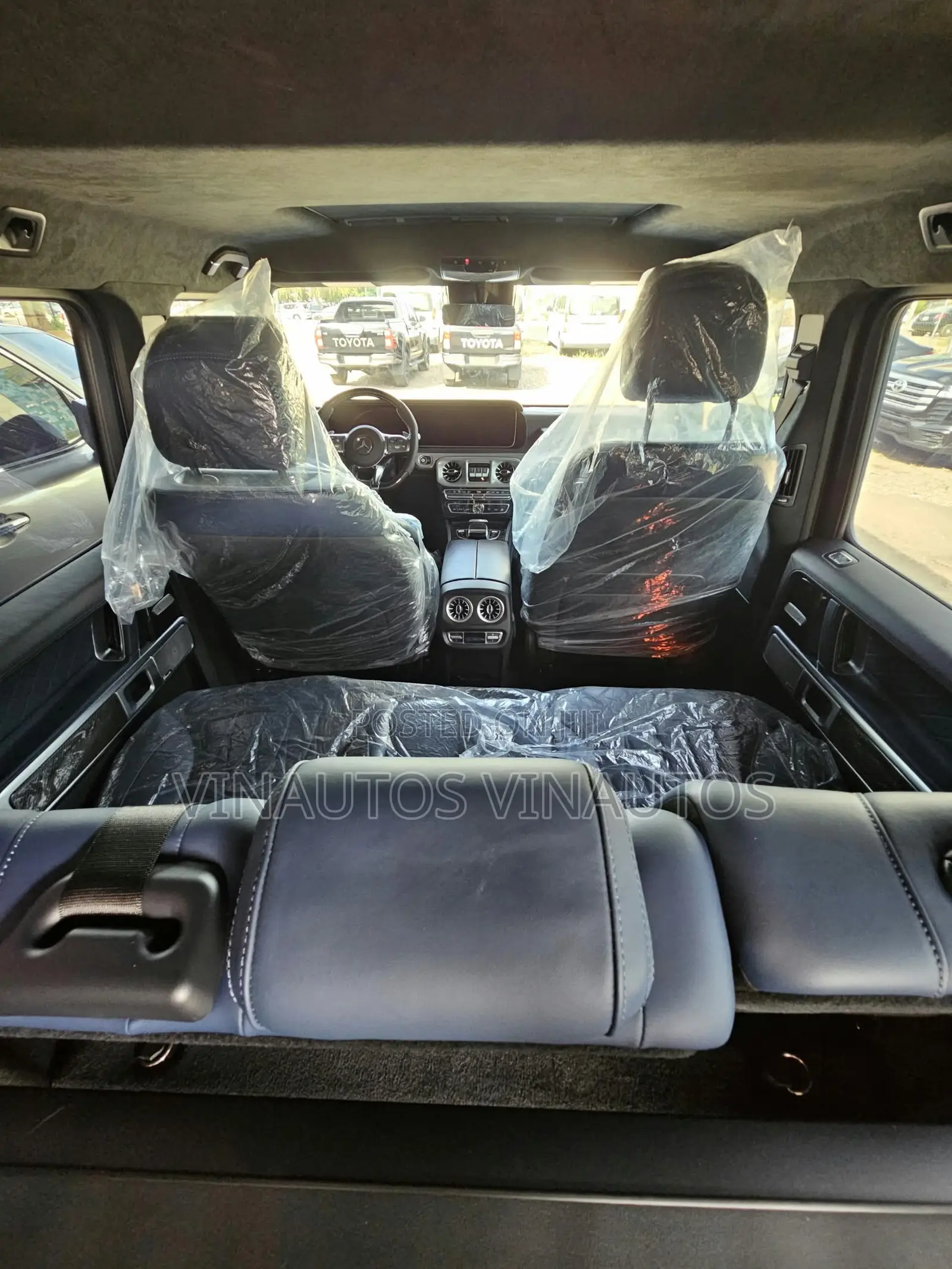 Mercedes-Benz G-Class 2023 Blue