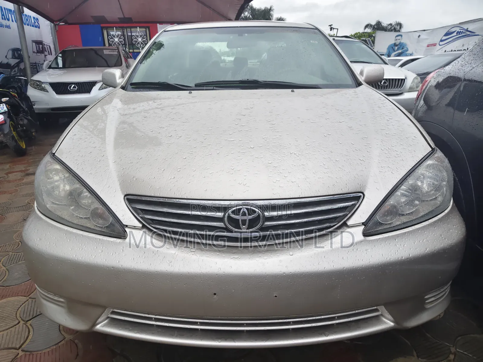 Toyota Camry LE 4dr Sedan (2.4L 4cyl 5A) 2005 Gold
