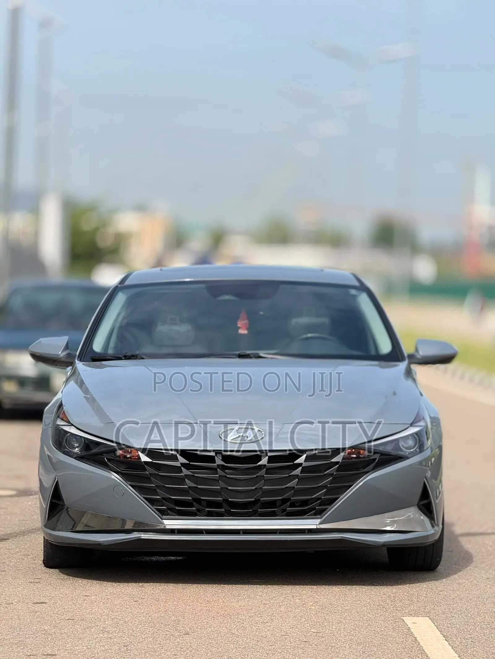 Hyundai Elantra Limited 2023 Gray